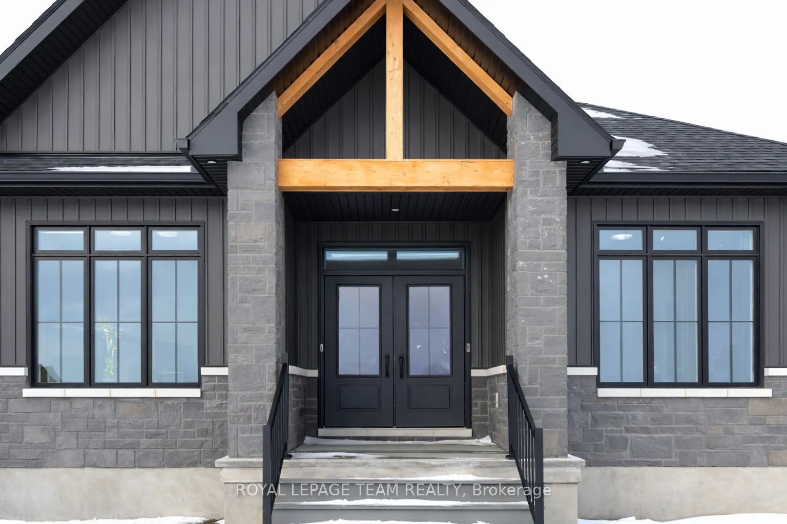 224 Trudeau Crescent