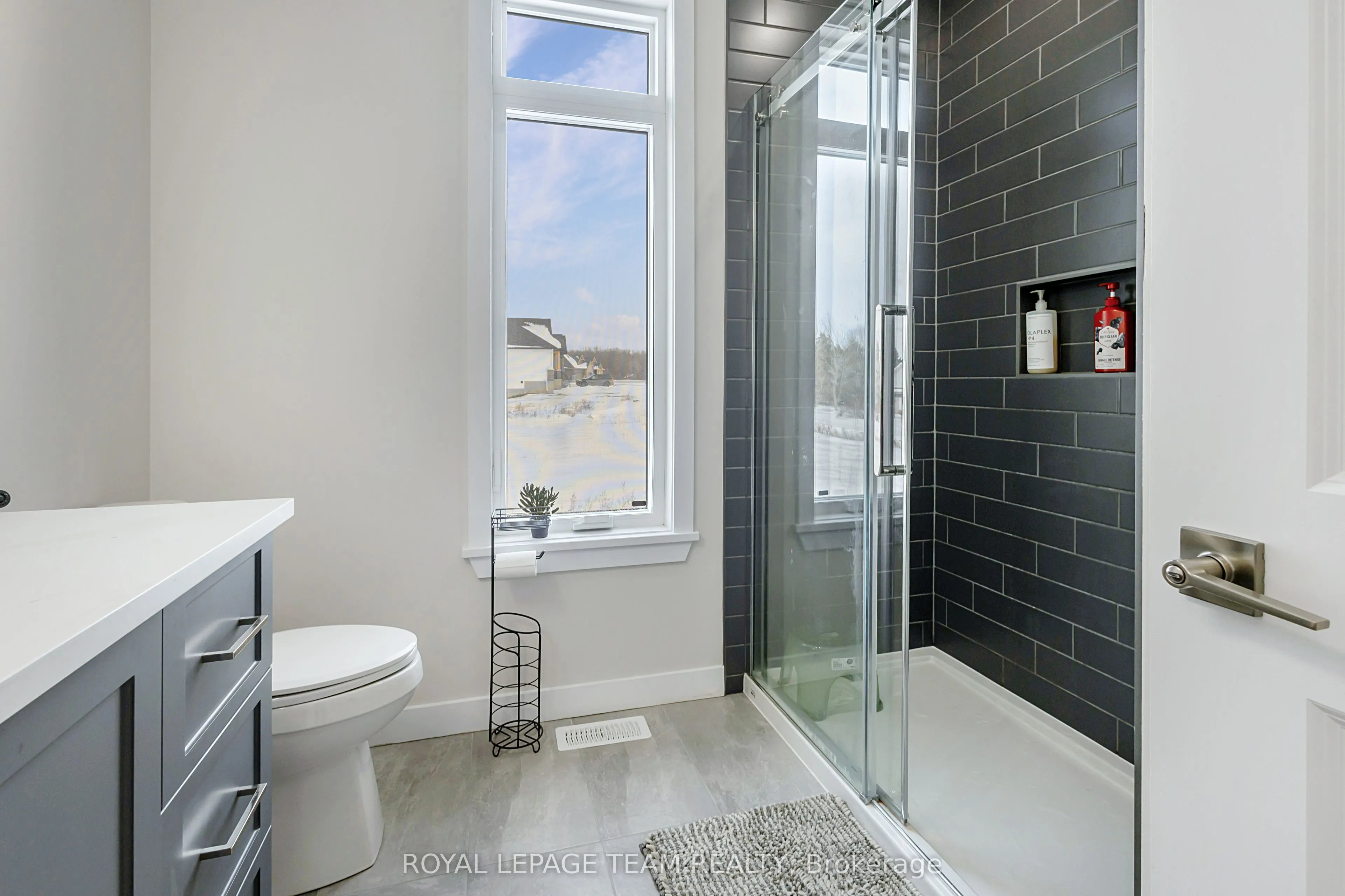 224 Trudeau Crescent