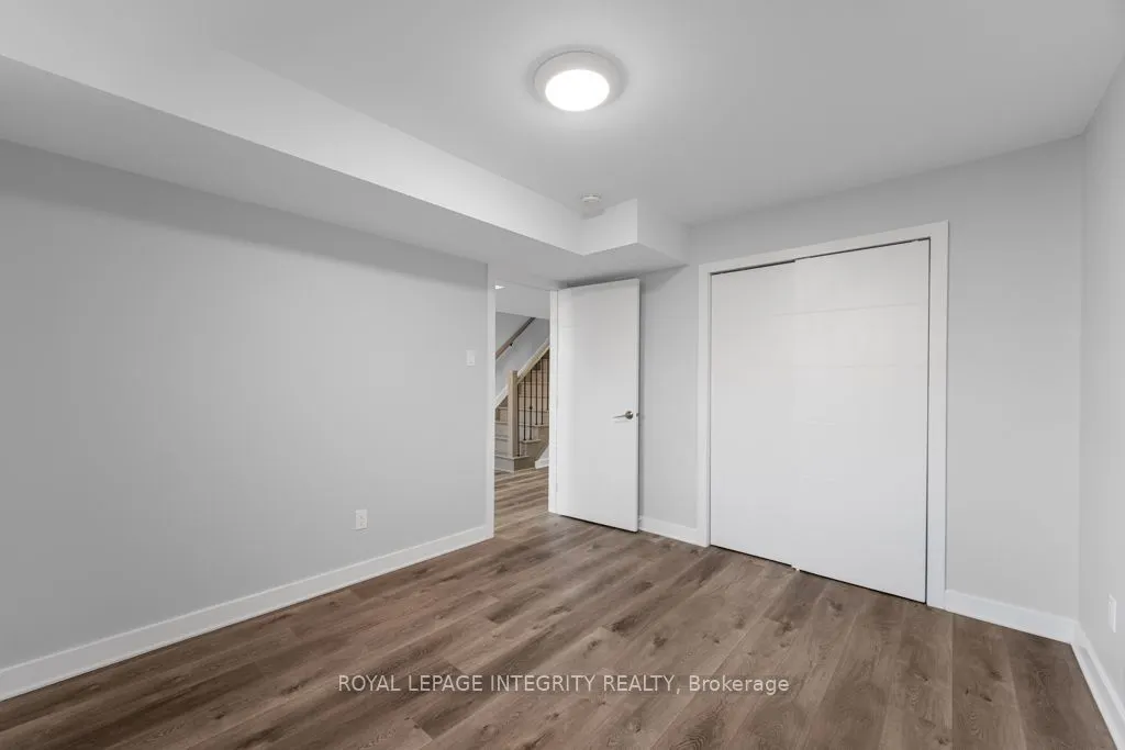 875 CONTOUR Street #B
