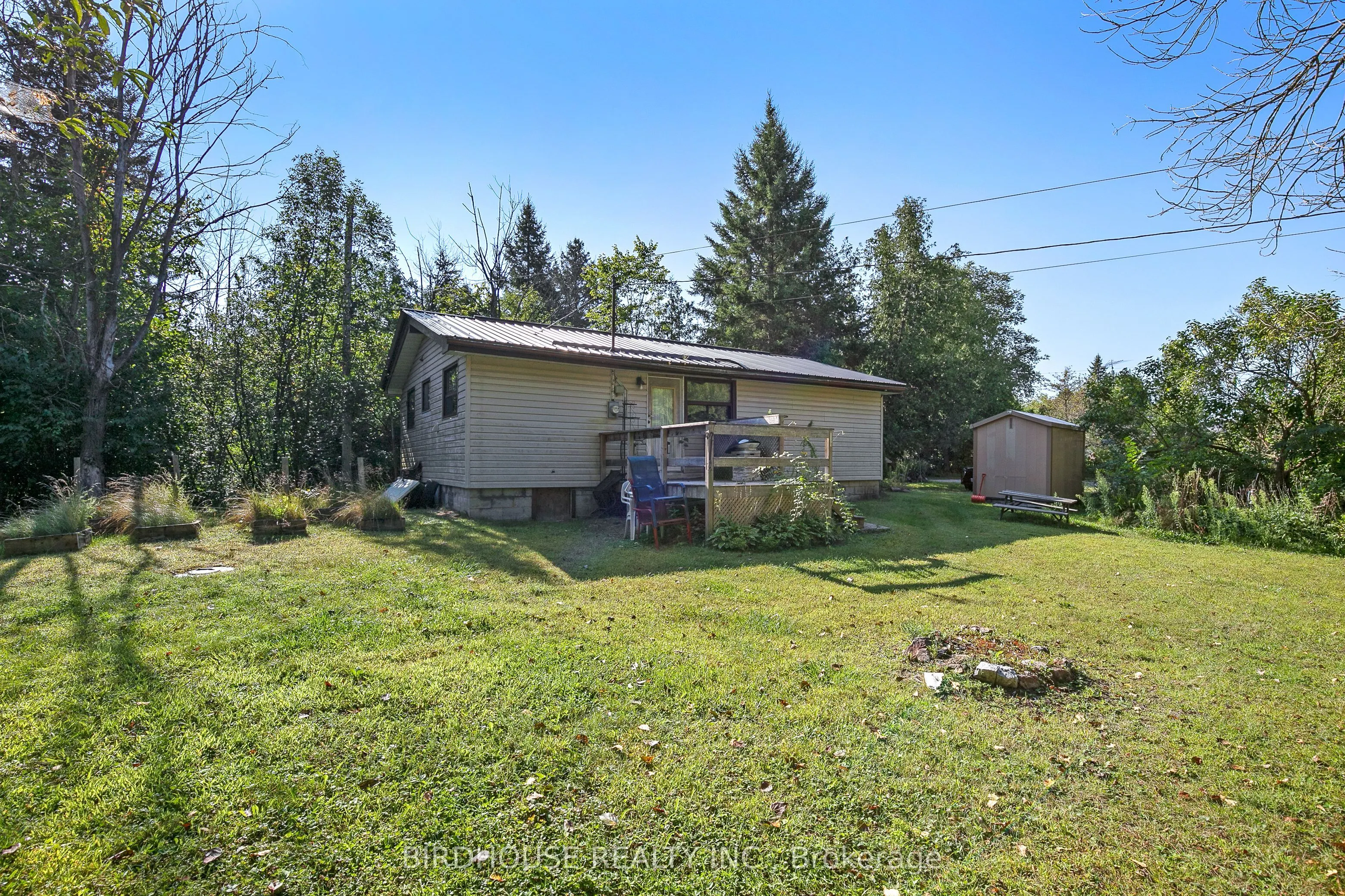 15 Cedar Nook Road