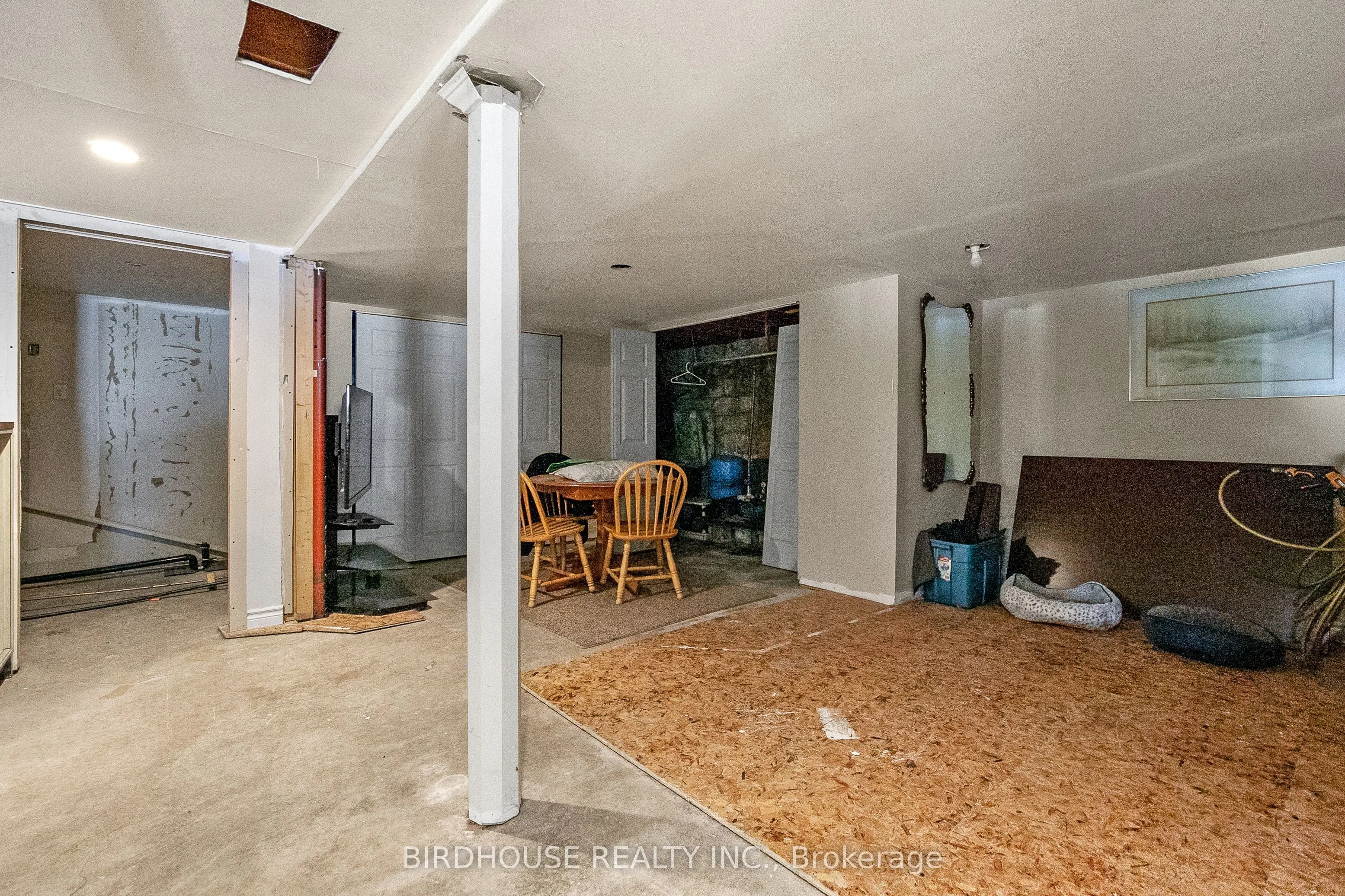 15 Cedar Nook Road