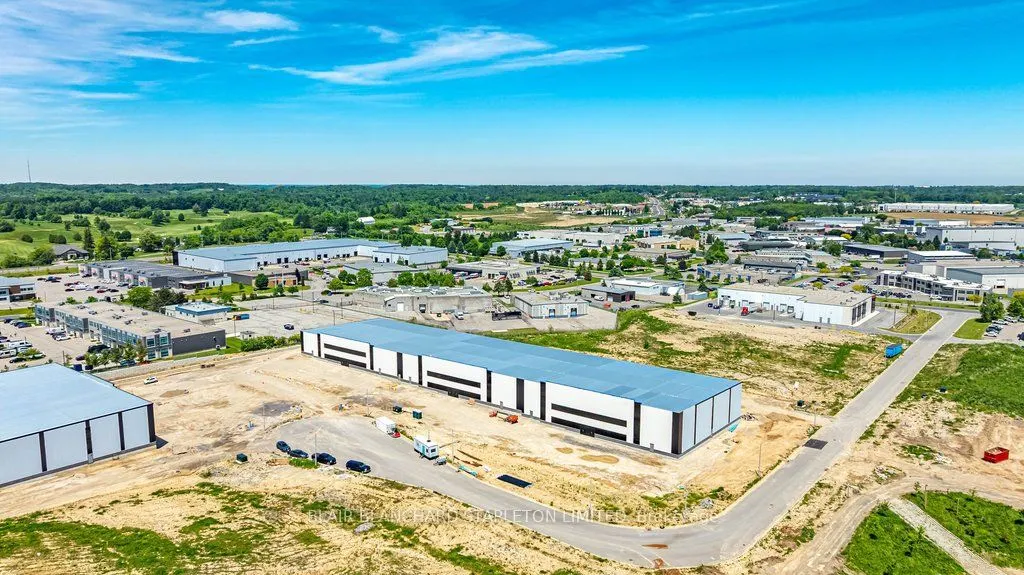 25 Farr Court #3&4