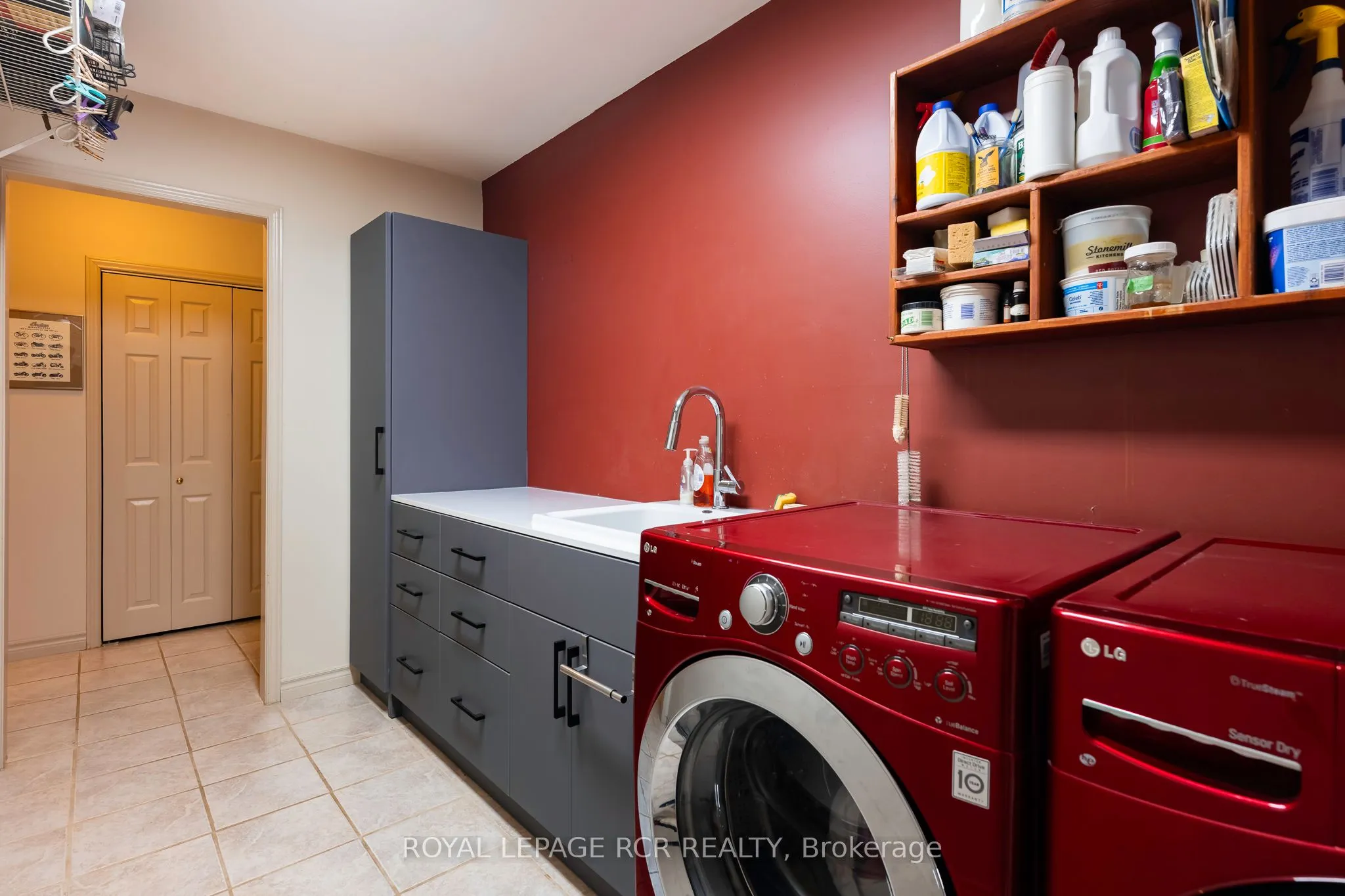 308392 Hockley Road