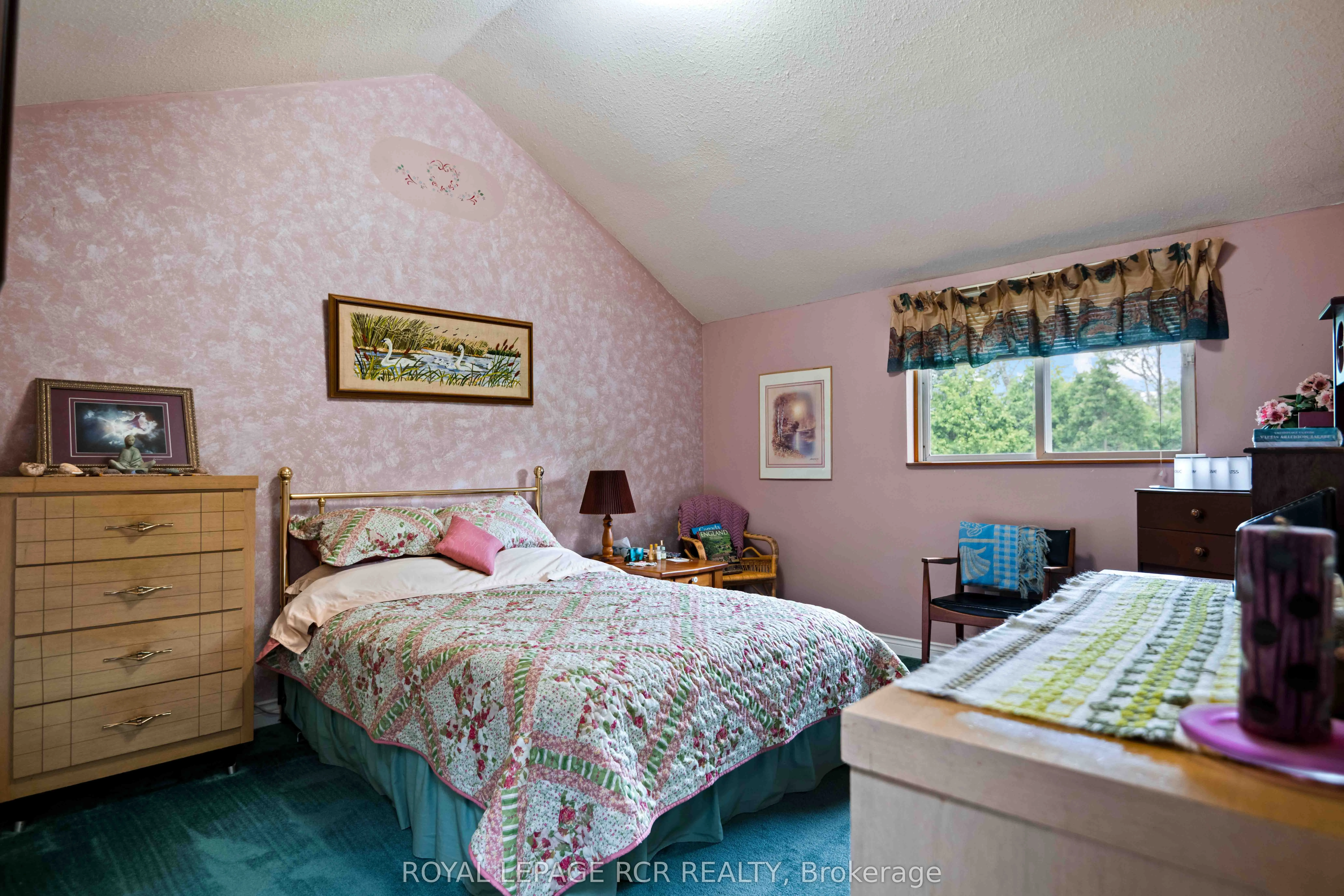 308392 Hockley Road