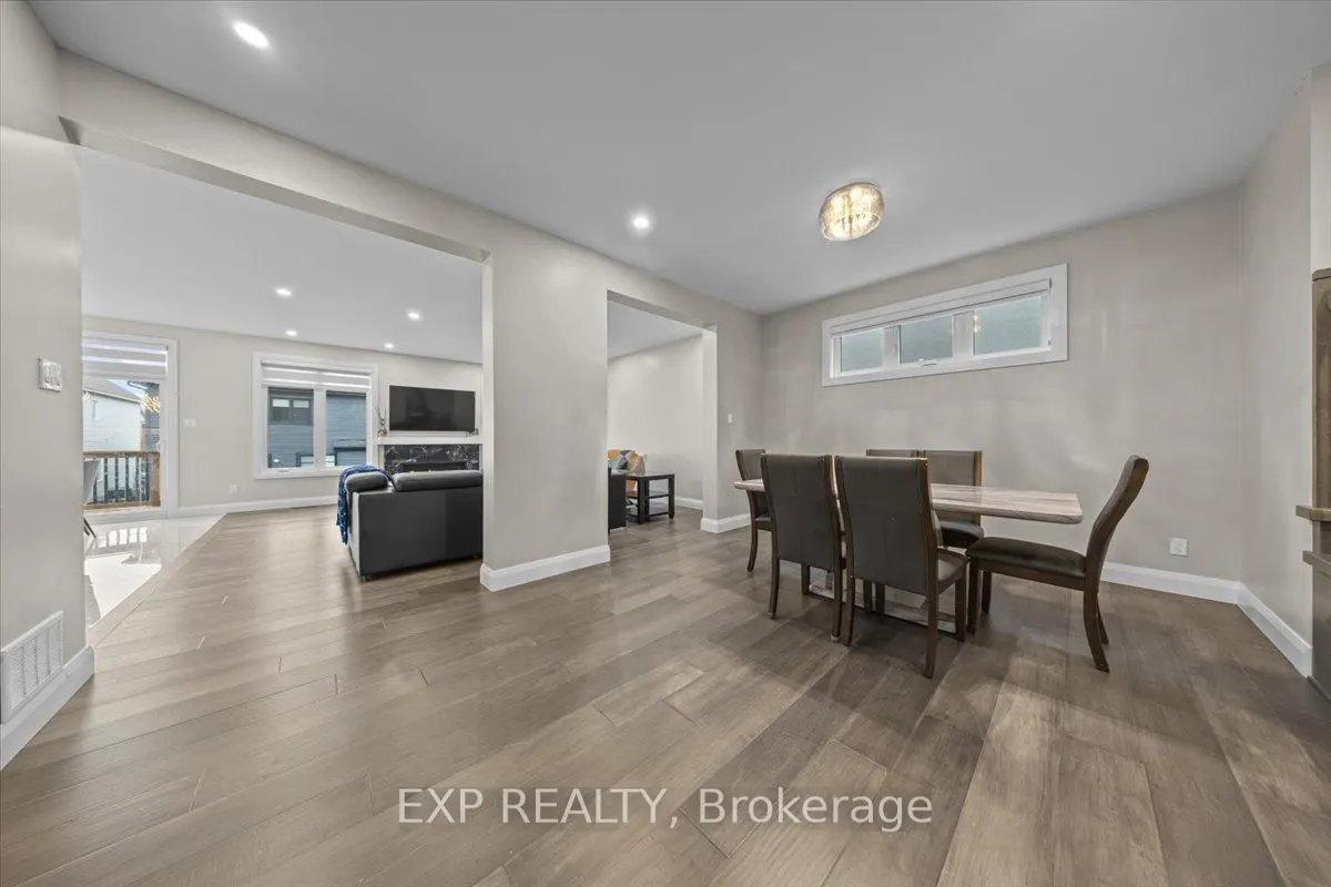 348 Abbeydale Circle