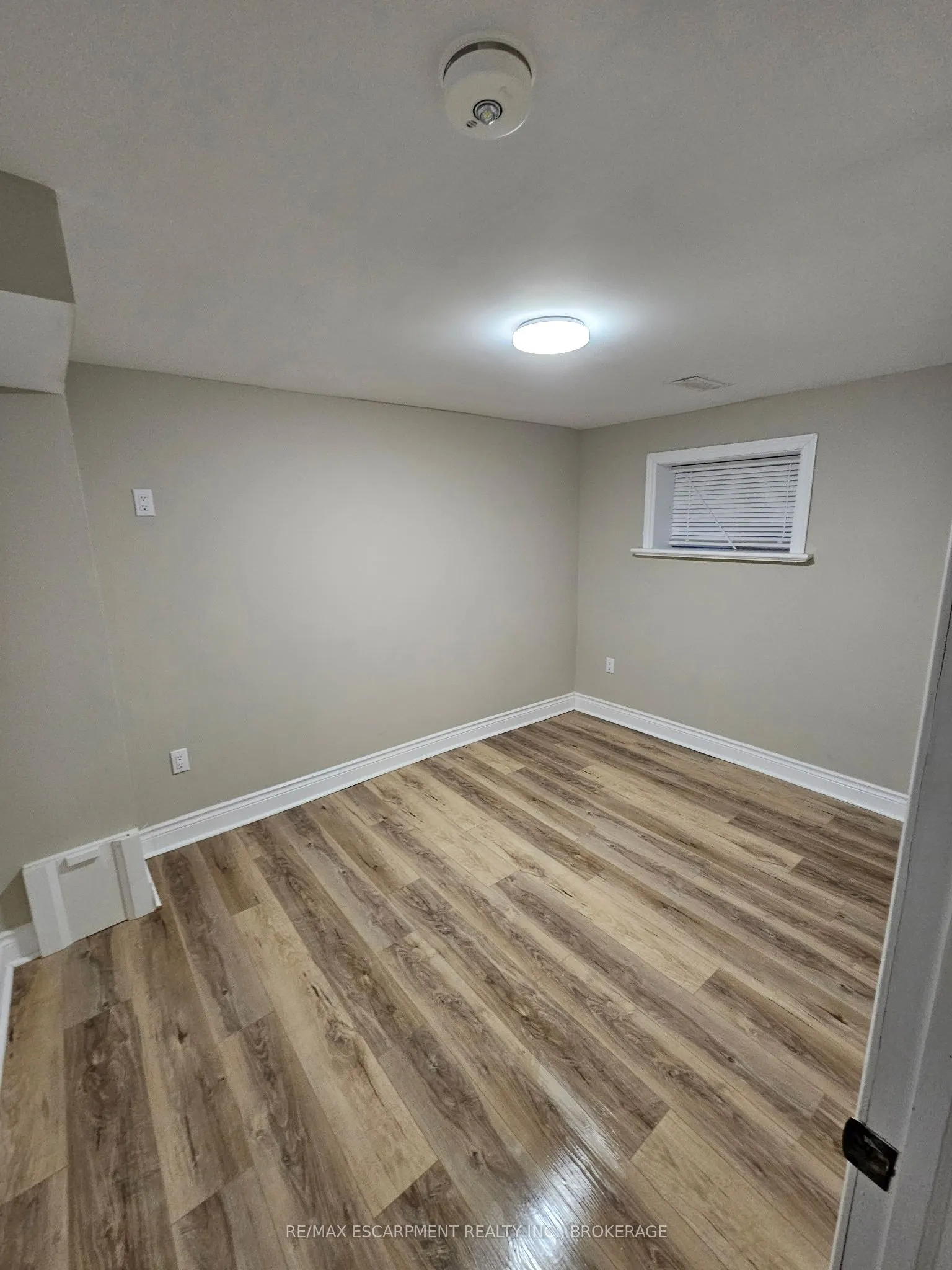 539 Woodlawn Road #2