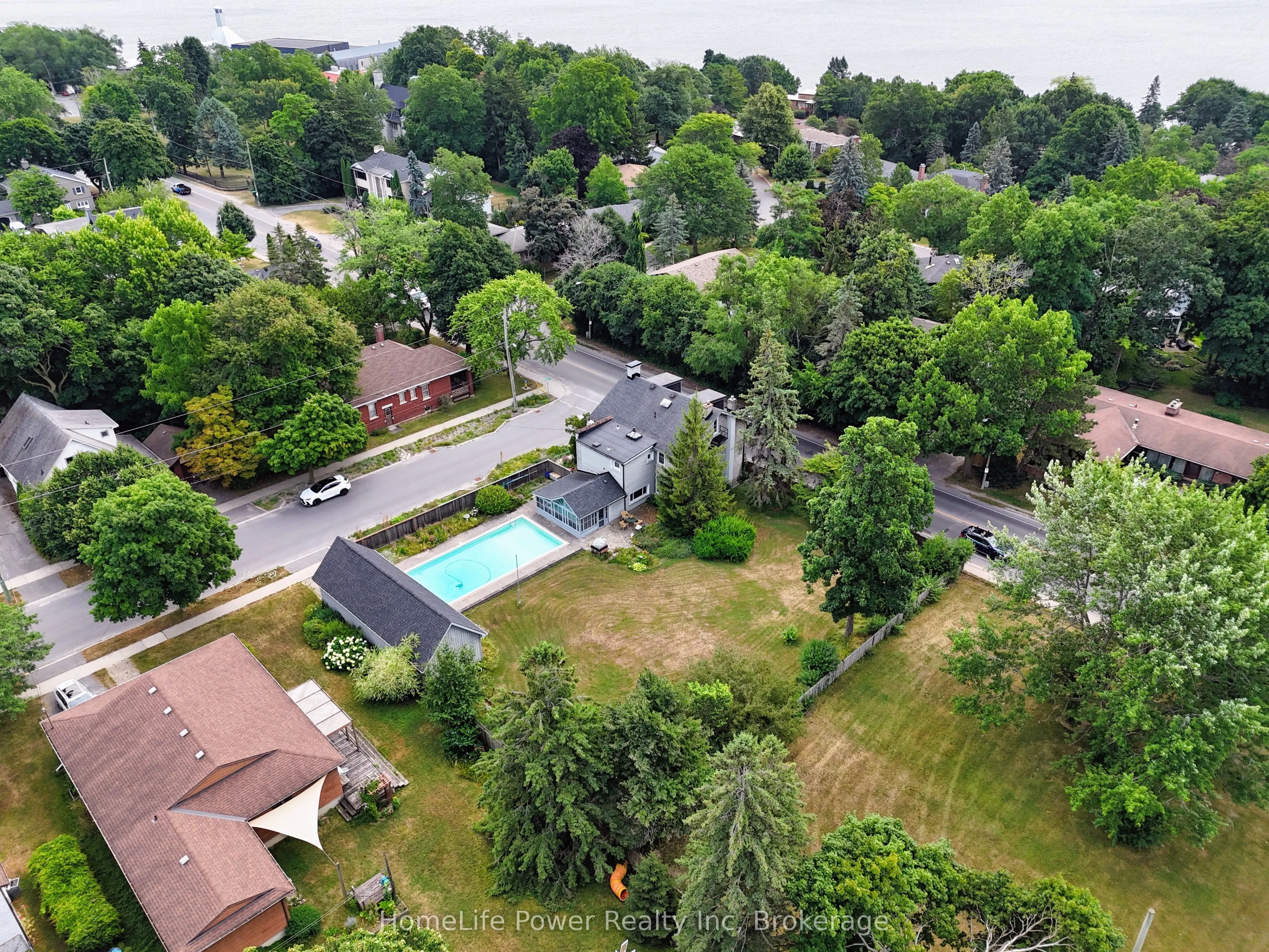 2 Alwington Avenue