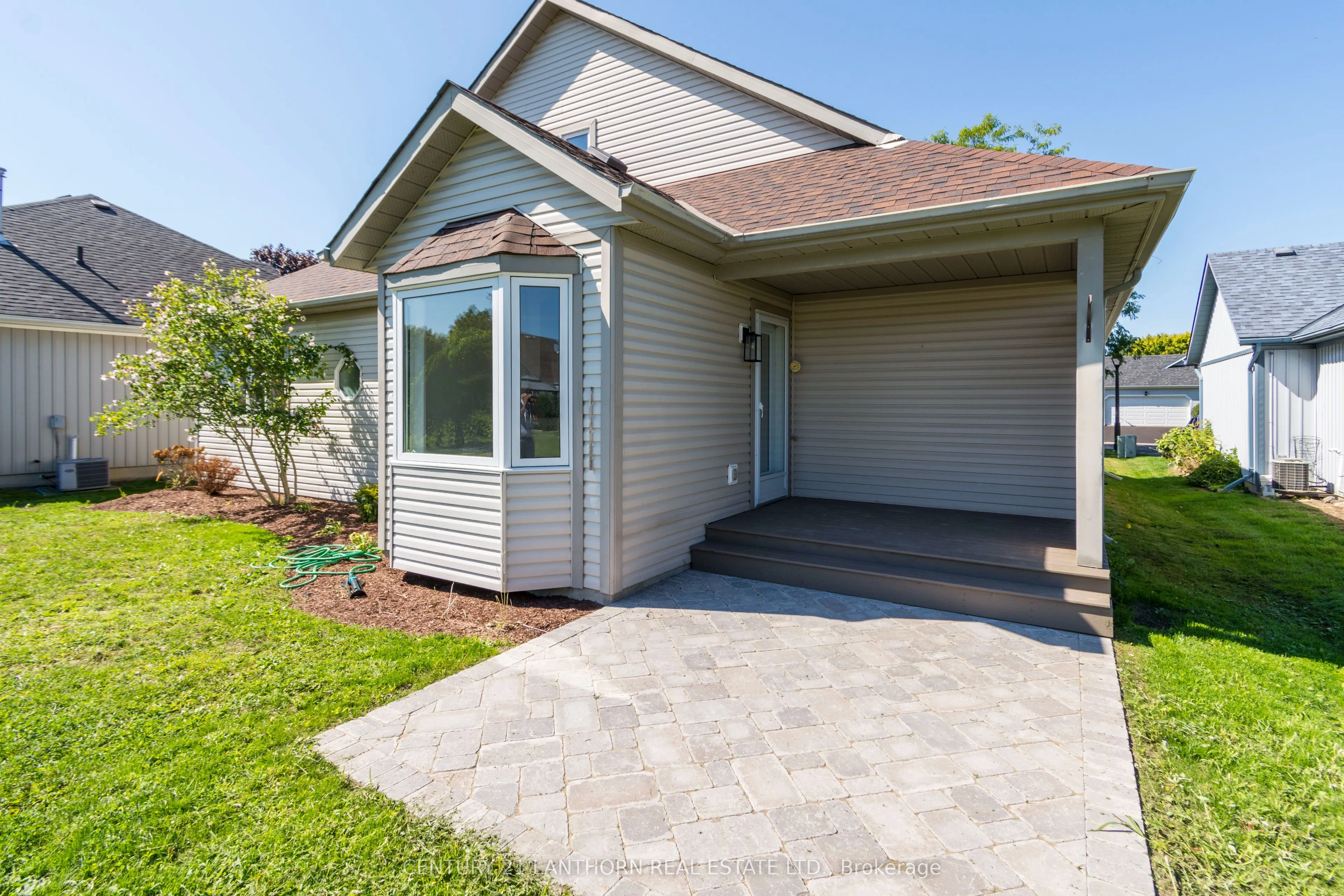 13 Nesbitt Drive