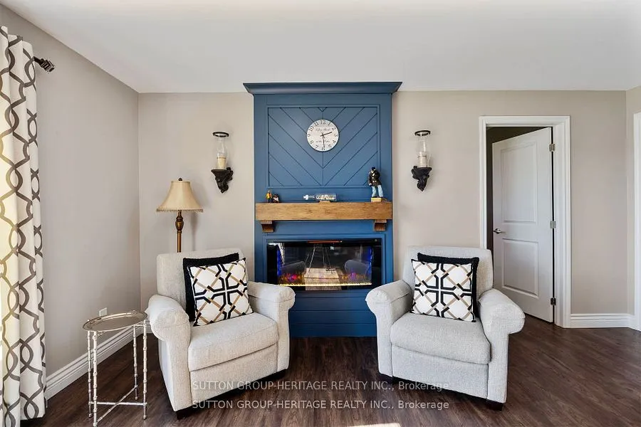 52 Hillside Drive