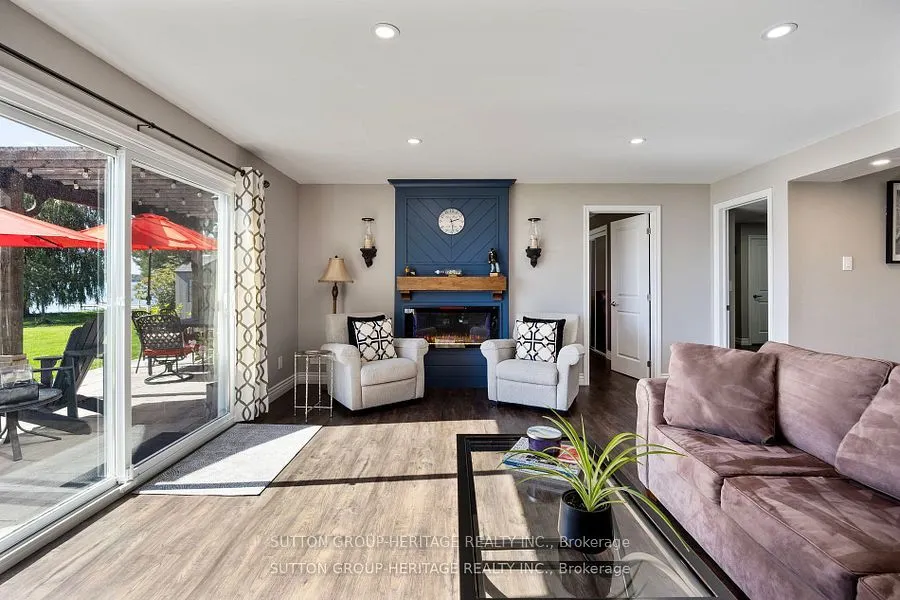 52 Hillside Drive
