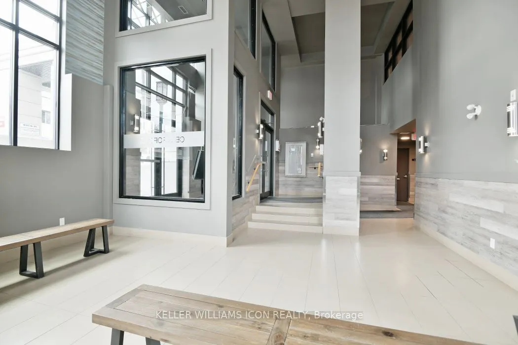 429 Kent Street #320