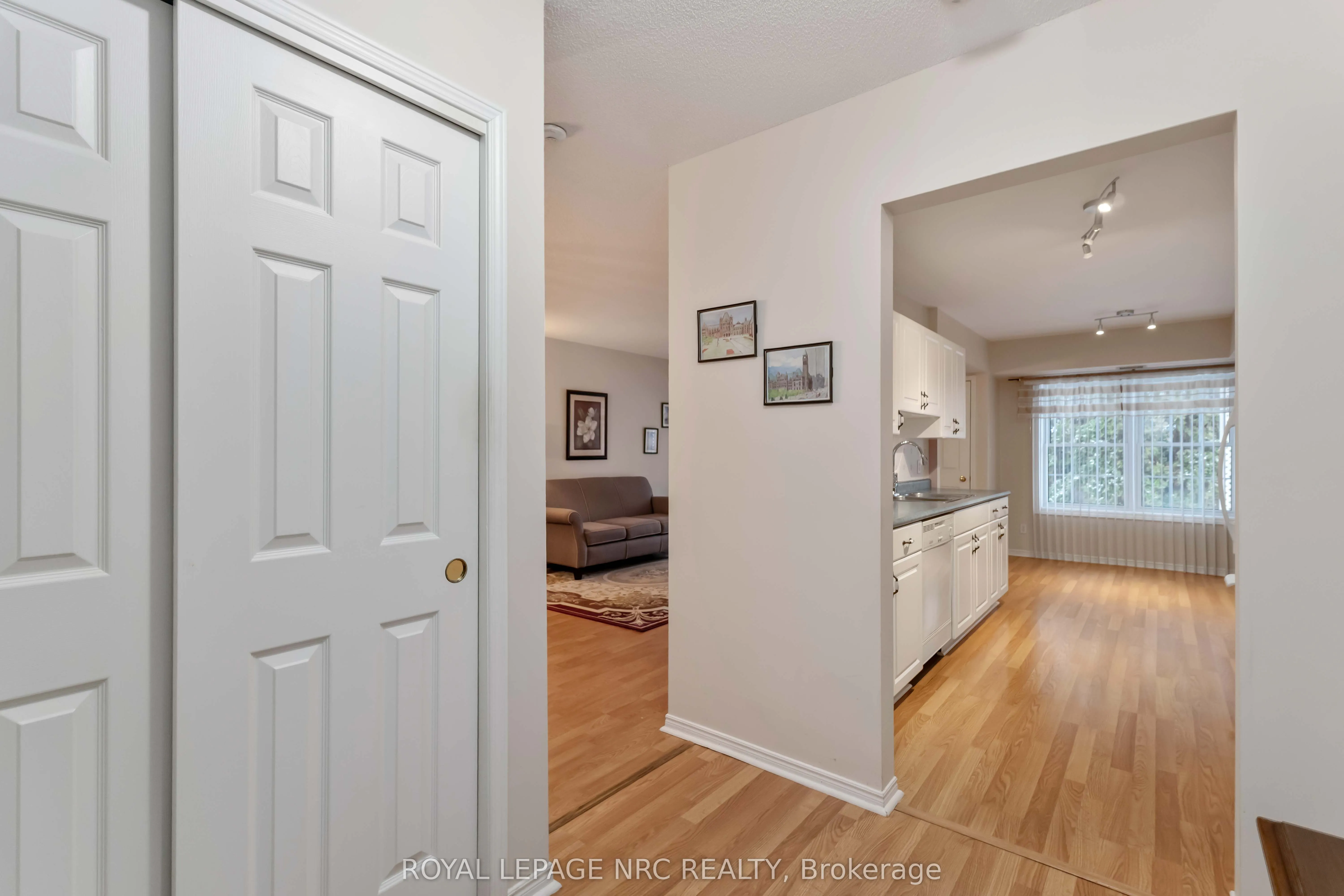 4090 John Charles Boulevard #104