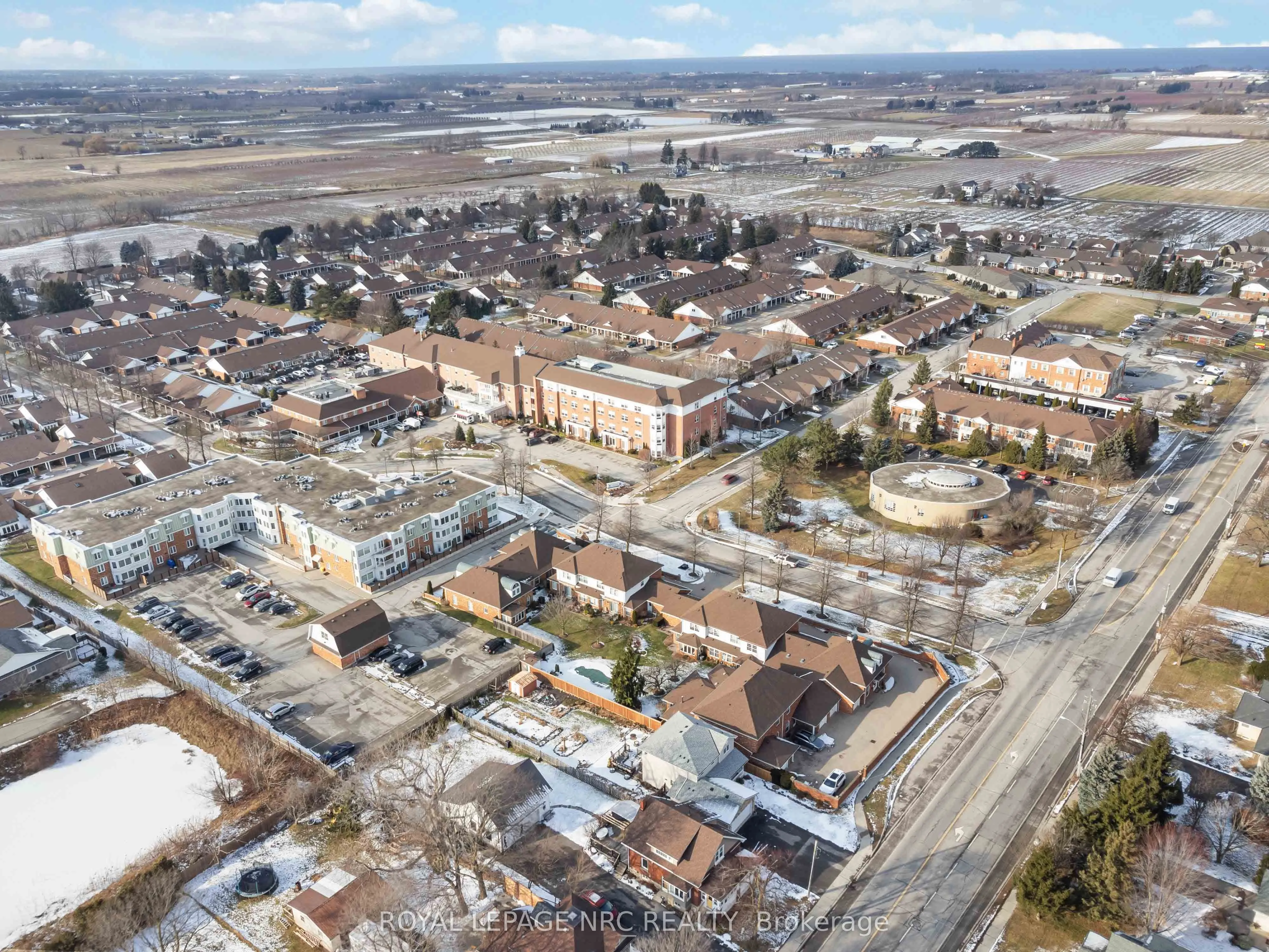 4090 John Charles Boulevard #104