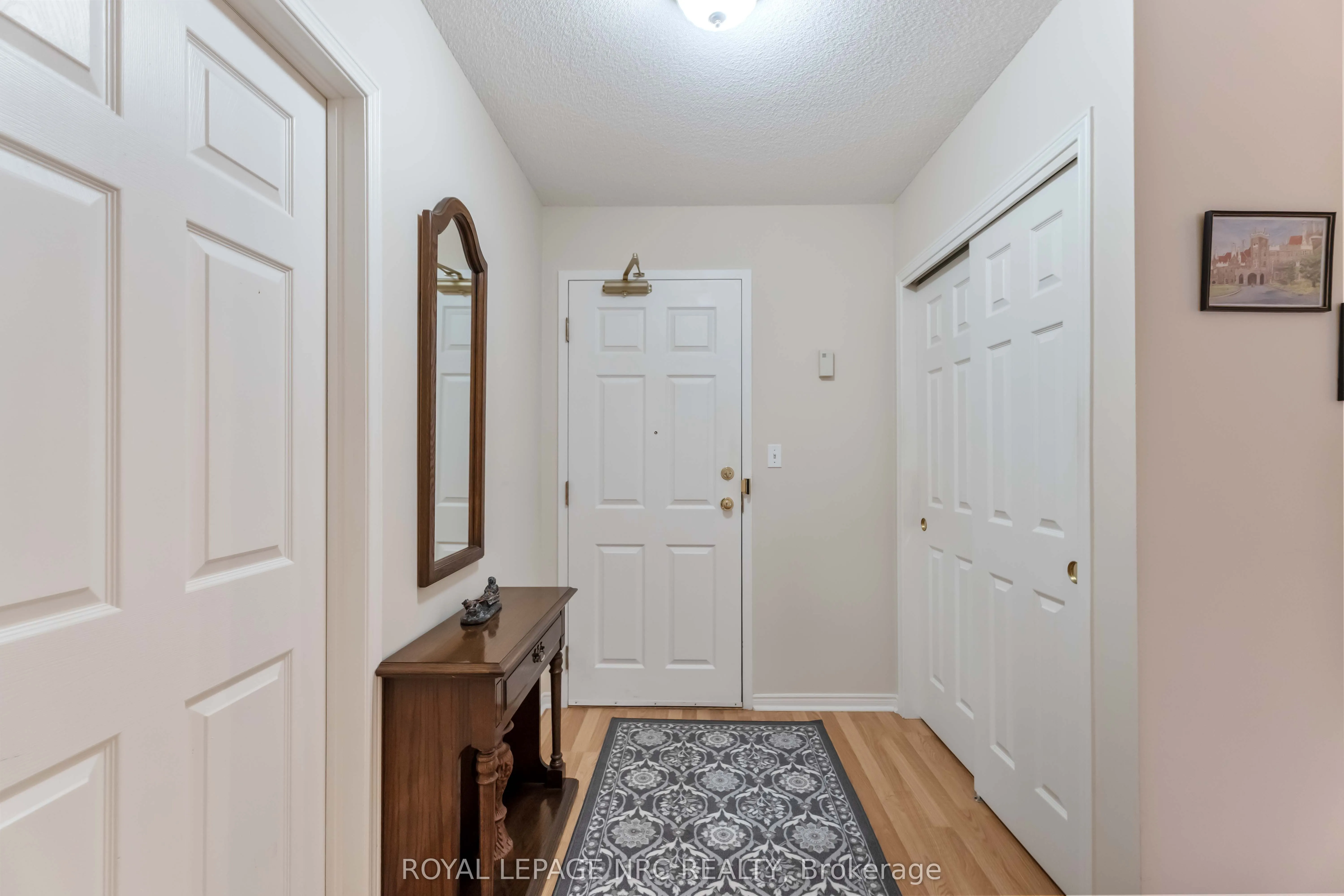 4090 John Charles Boulevard #104
