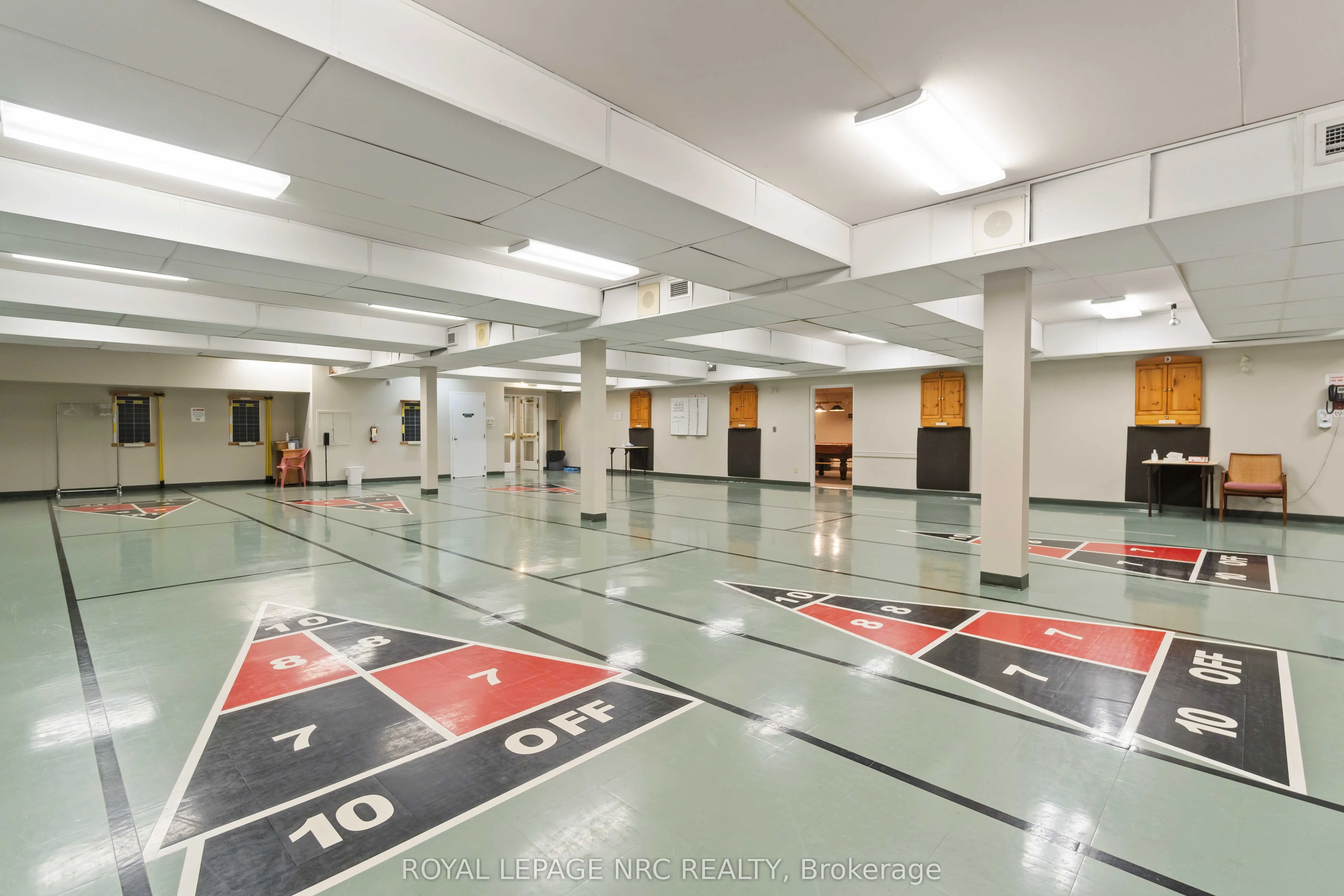 4090 John Charles Boulevard #104
