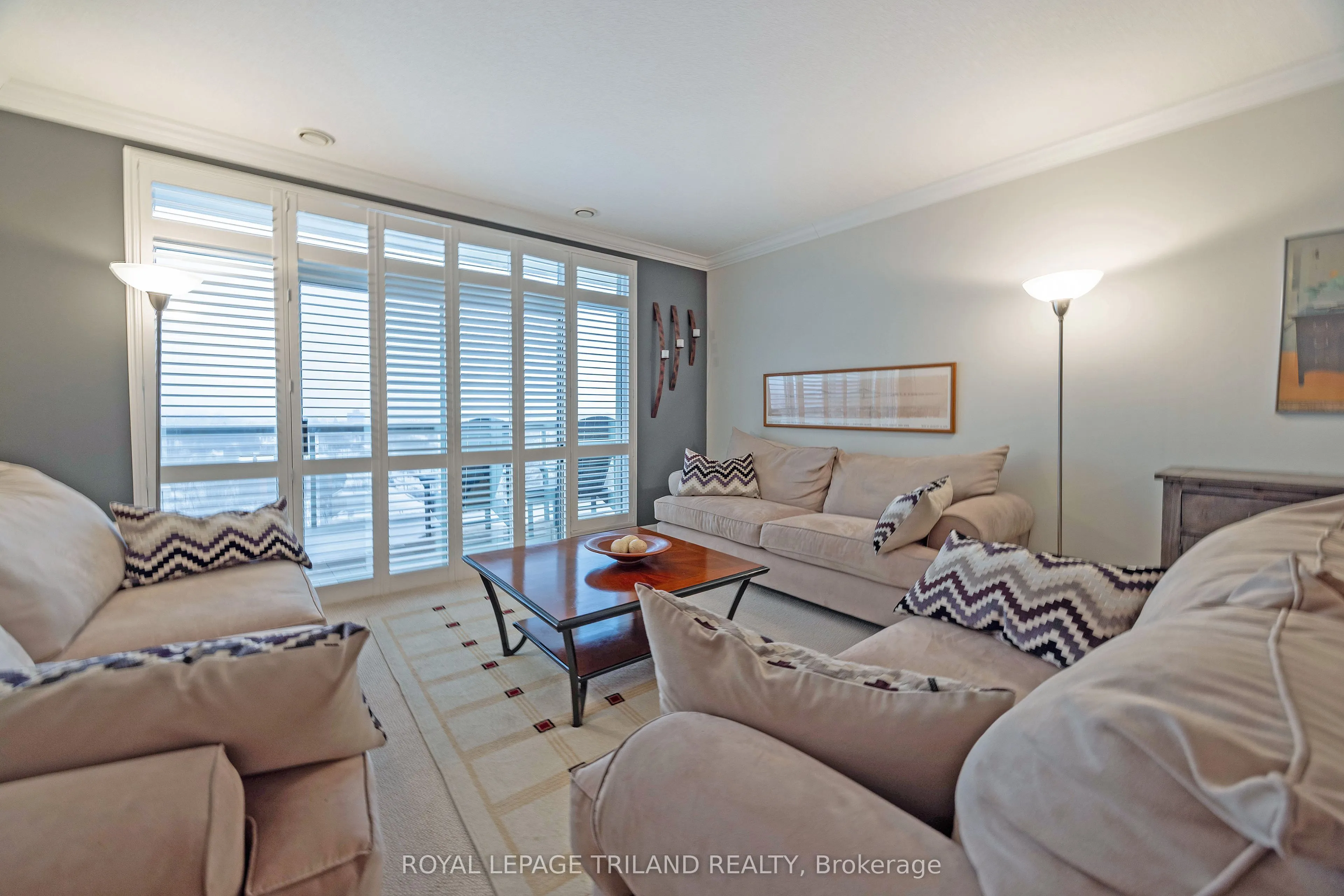 250 Pall Mall Street #1202