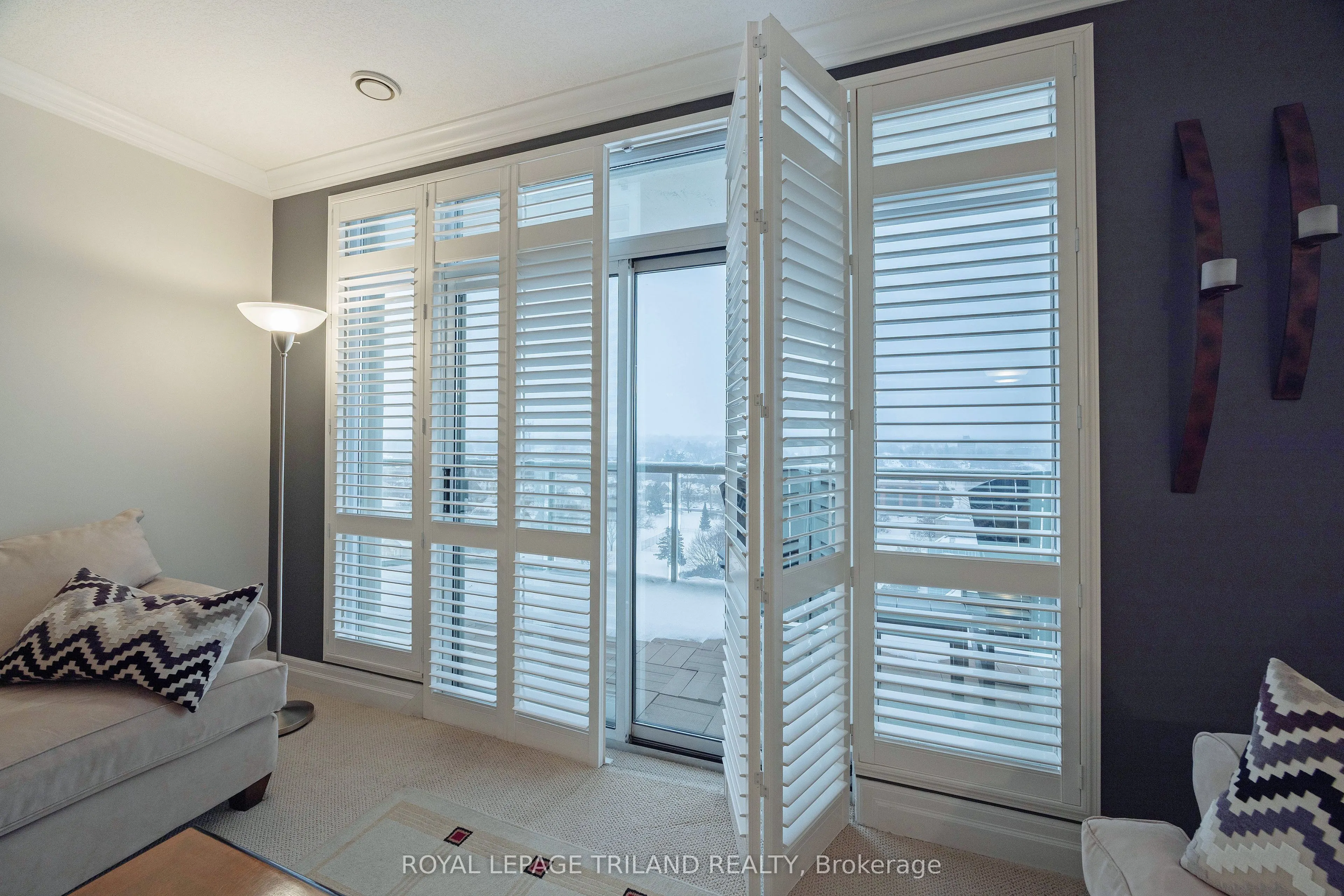 250 Pall Mall Street #1202