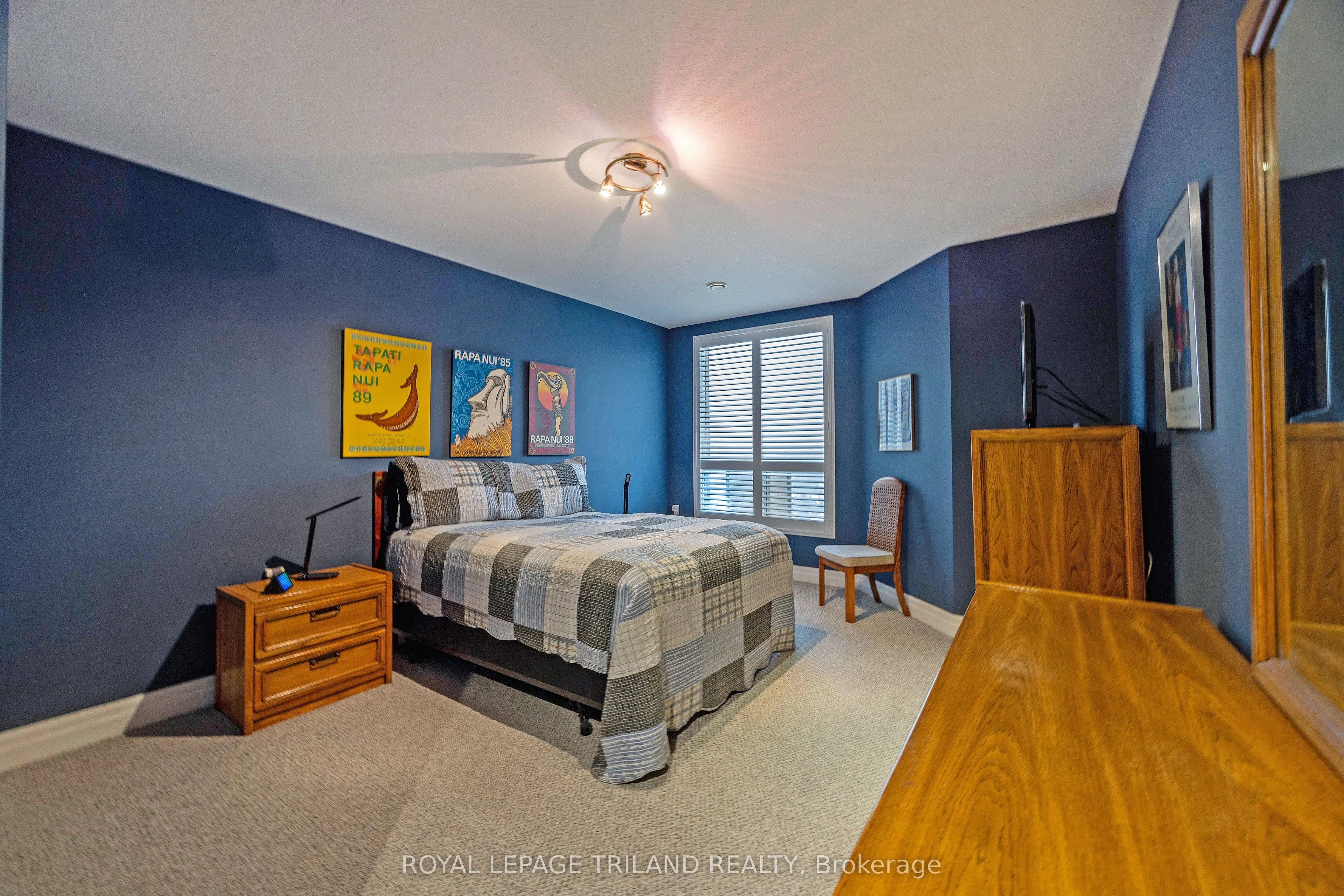 250 Pall Mall Street #1202
