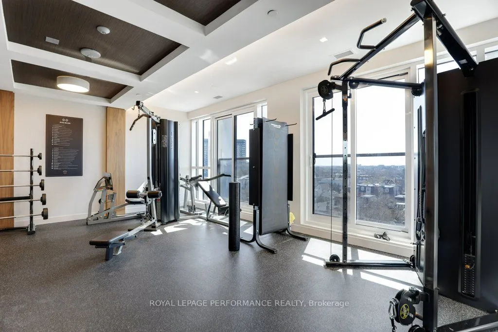 560 Rideau Street #517