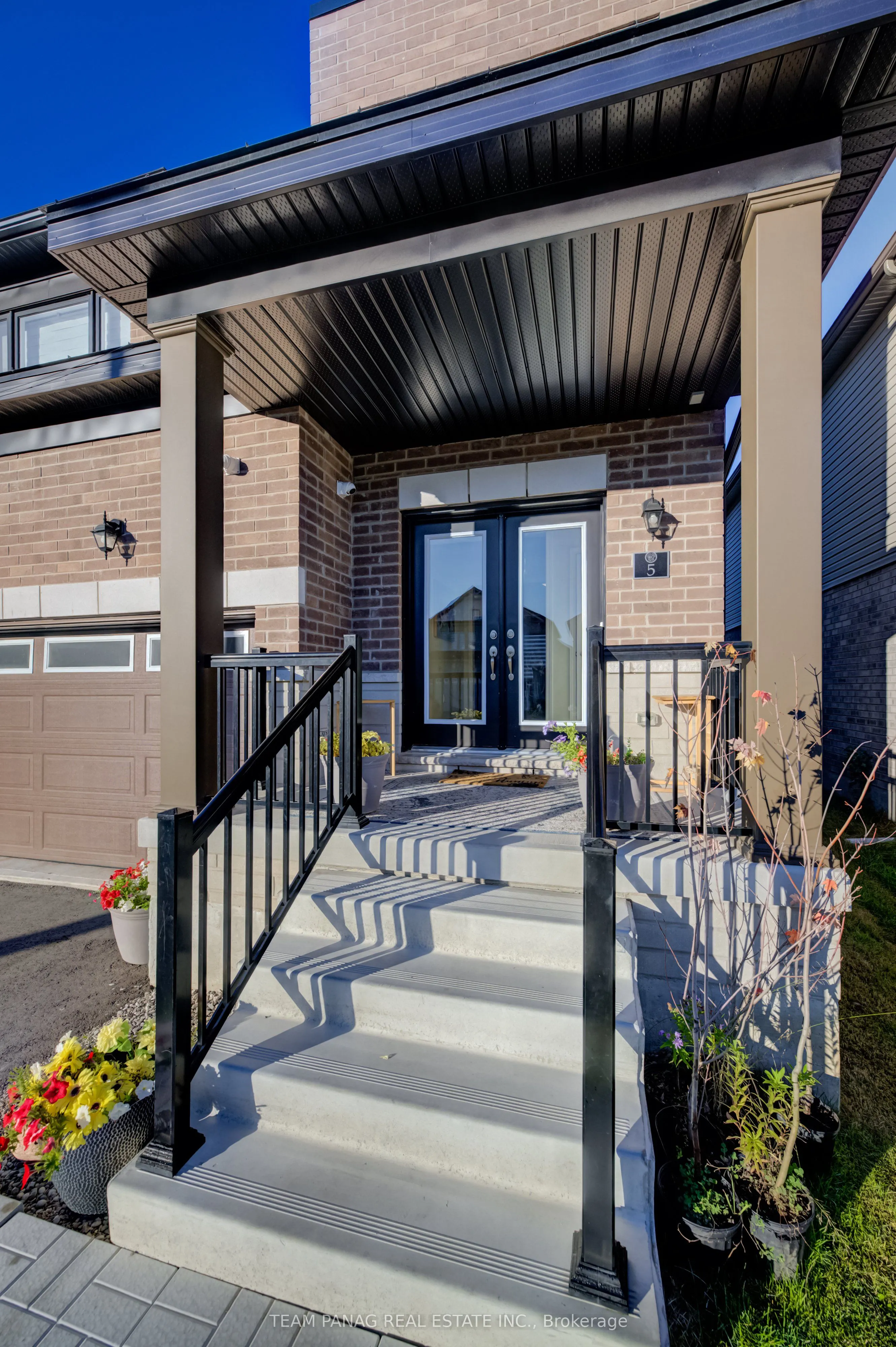 5 Heming Street