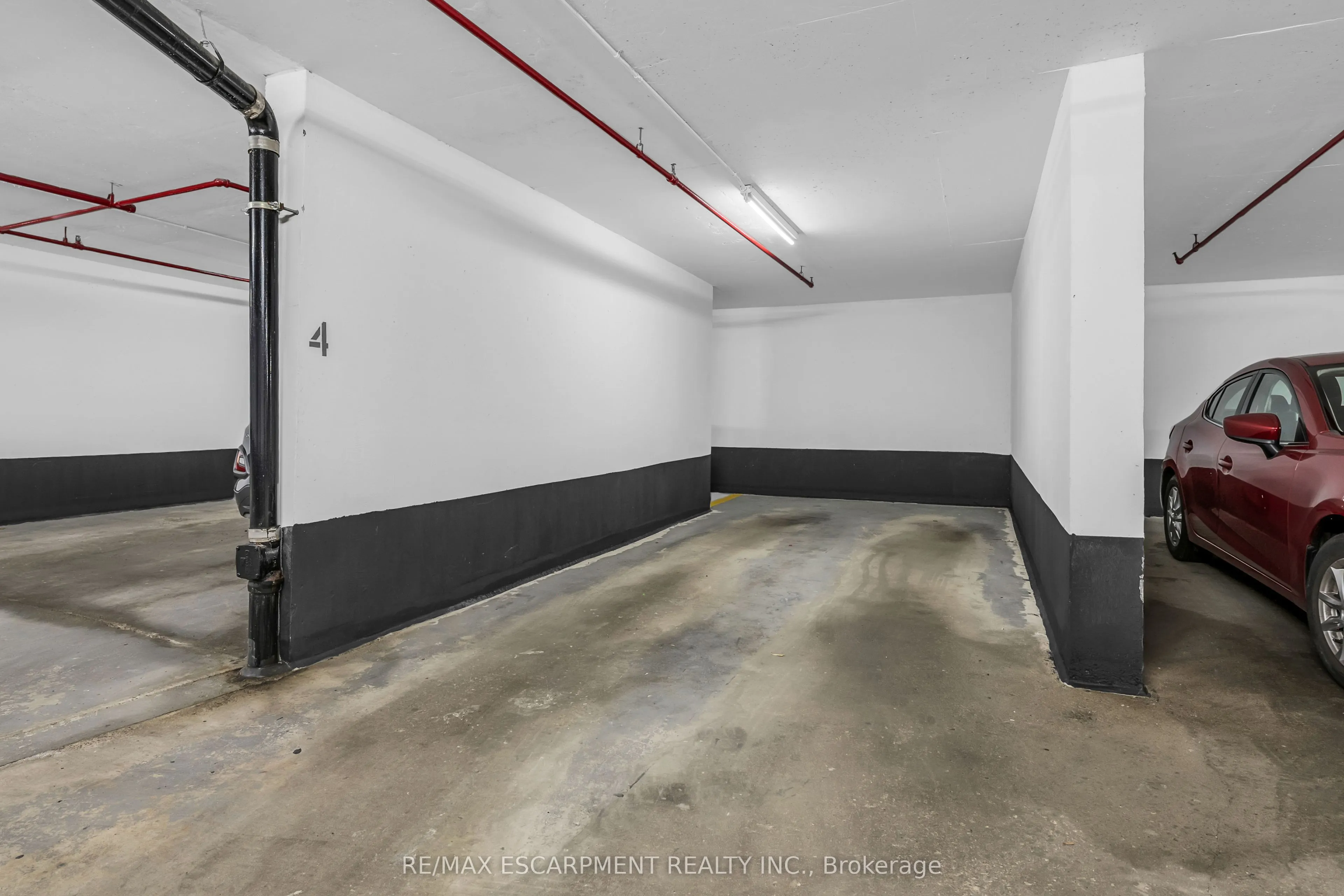 67 Caroline Street S #203
