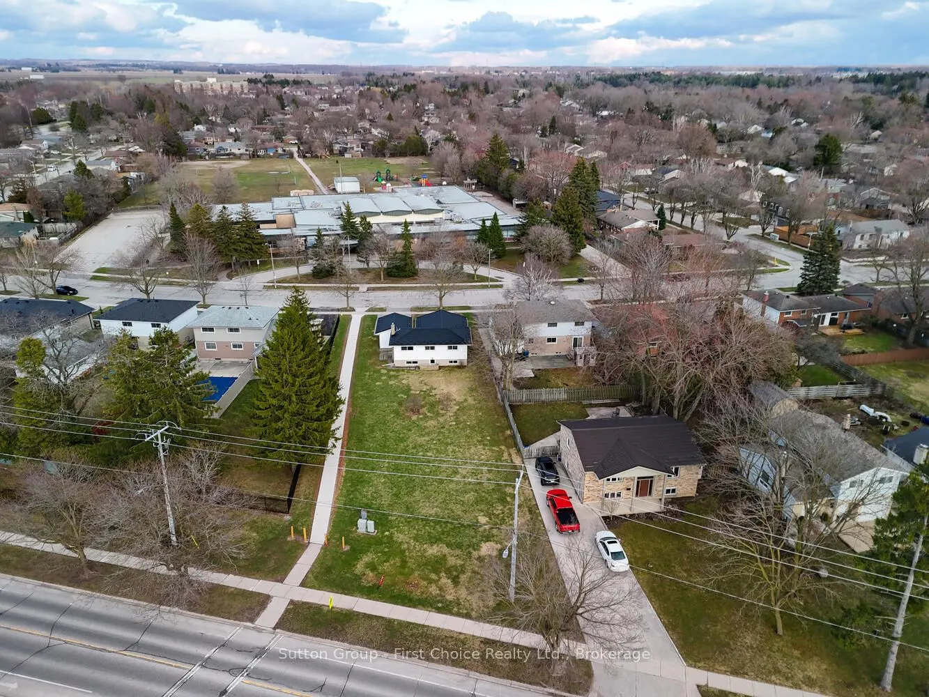 70 Bedford Drive