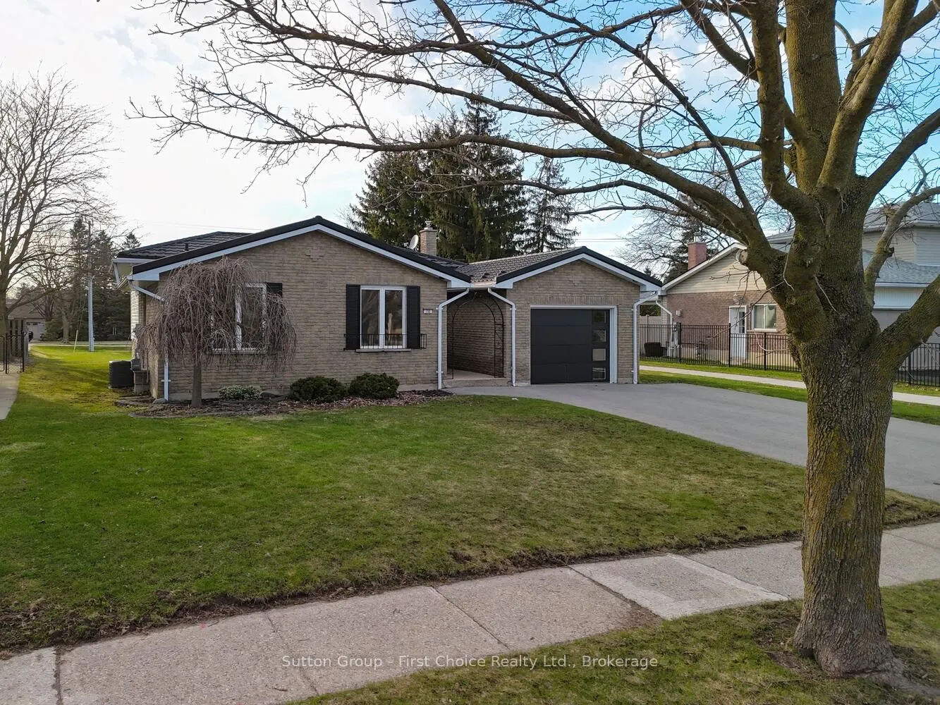 70 Bedford Drive
