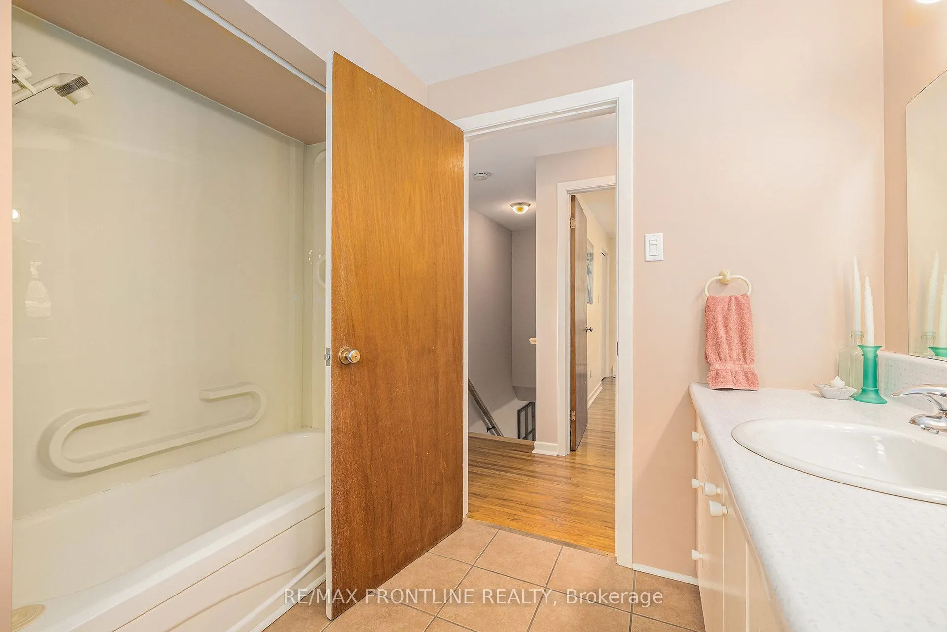 12 Glenview Crescent