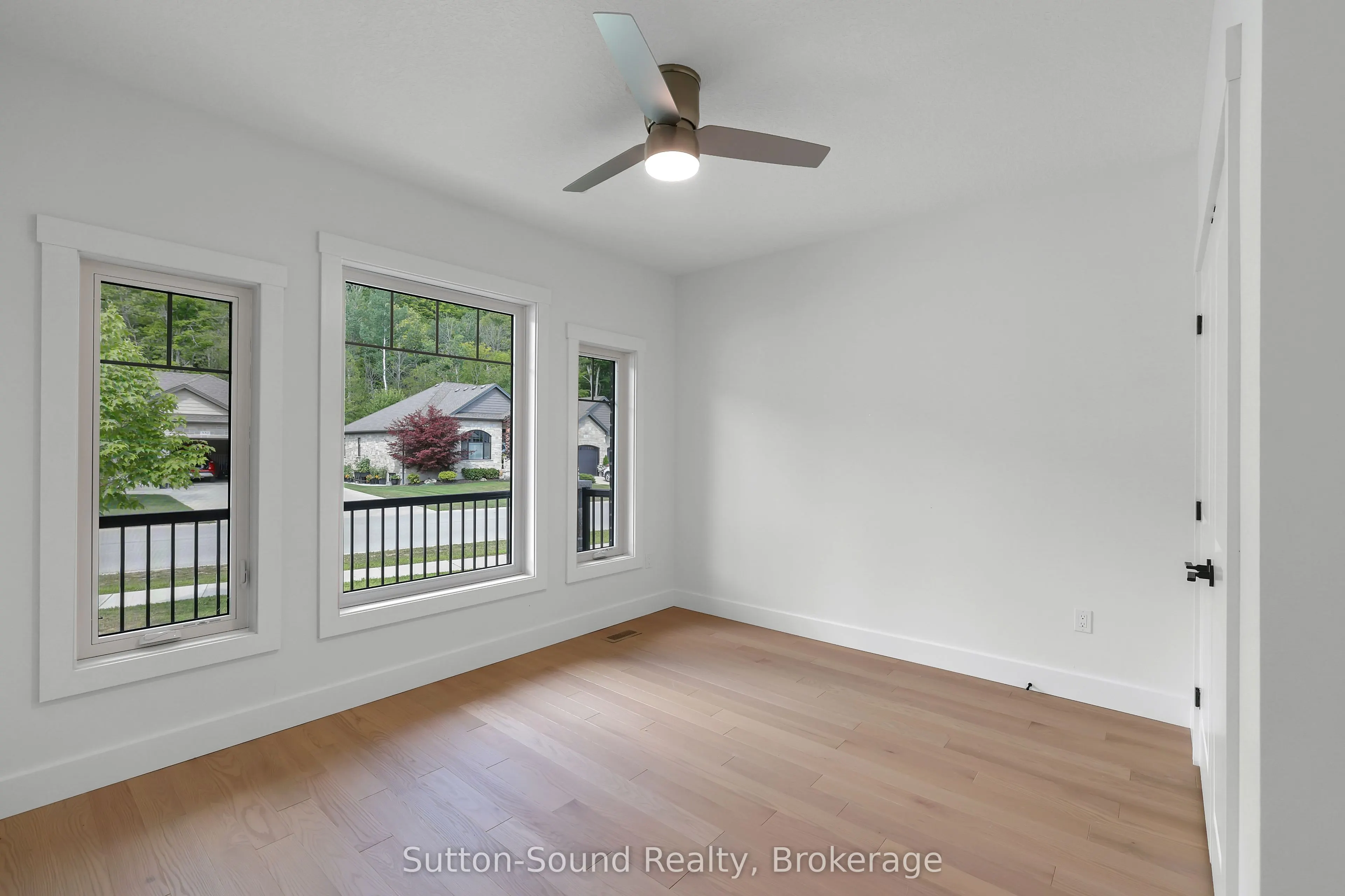 335 6th Avenue W