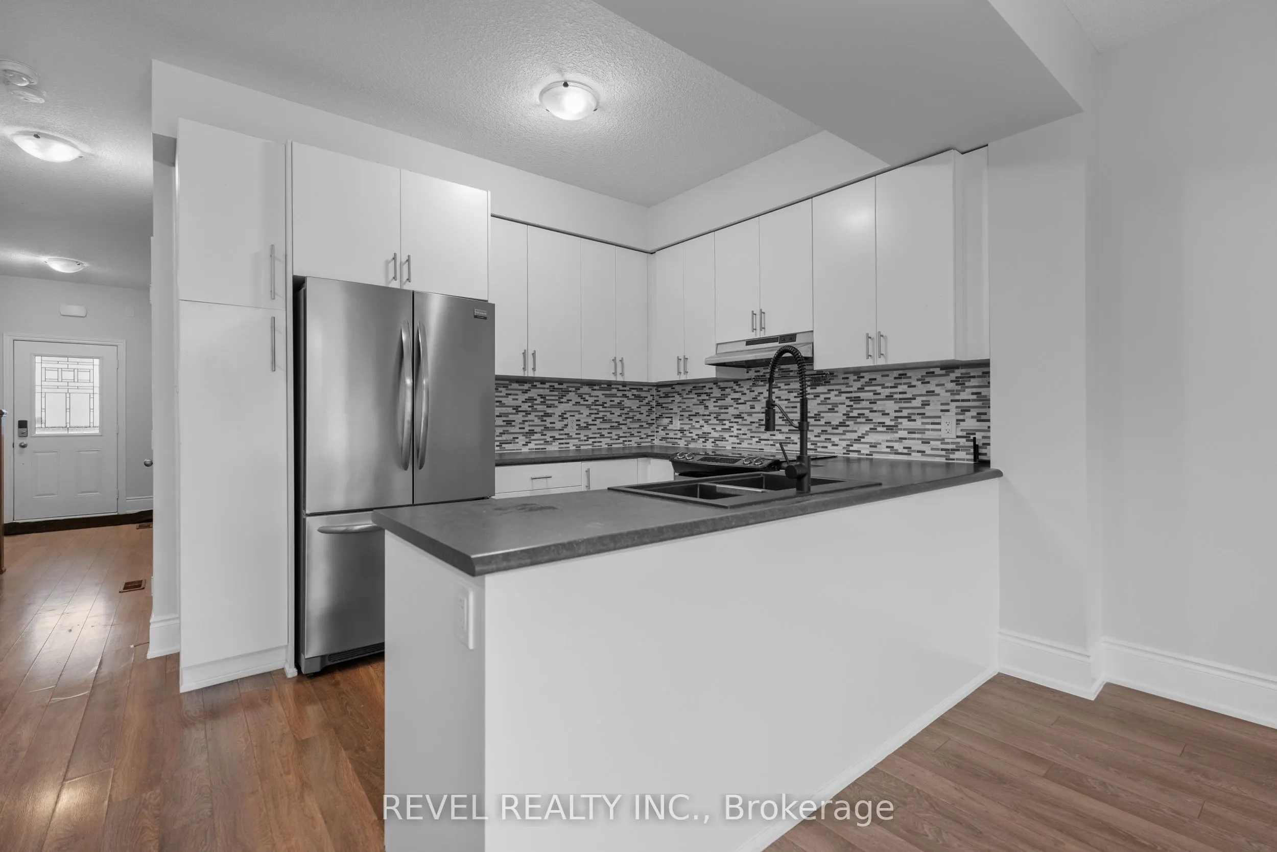 35 Sunset Way