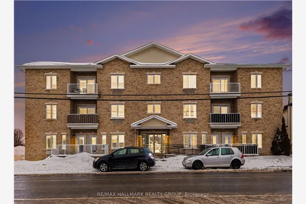 1026 Laurier Street #208