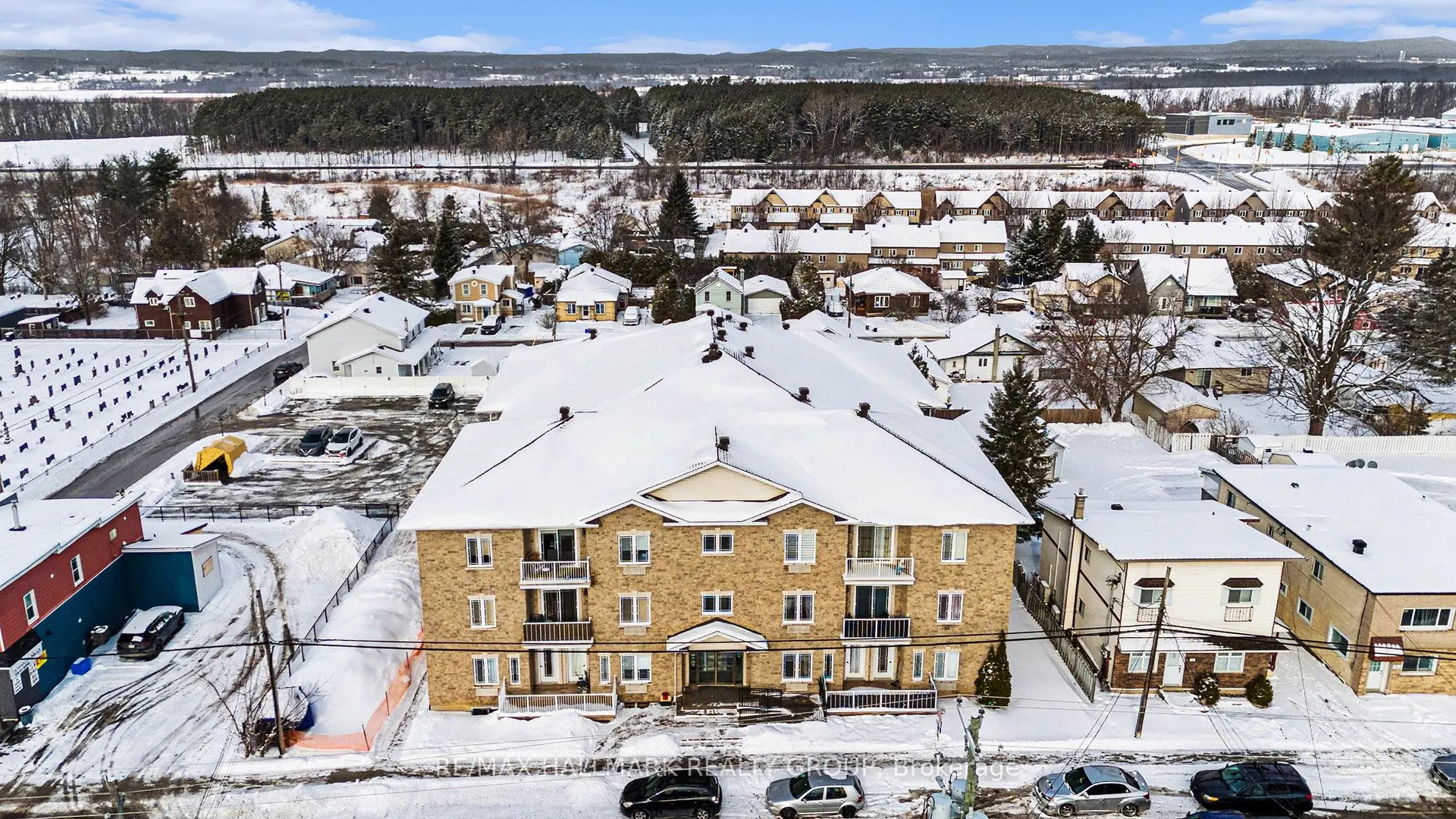 1026 Laurier Street #208