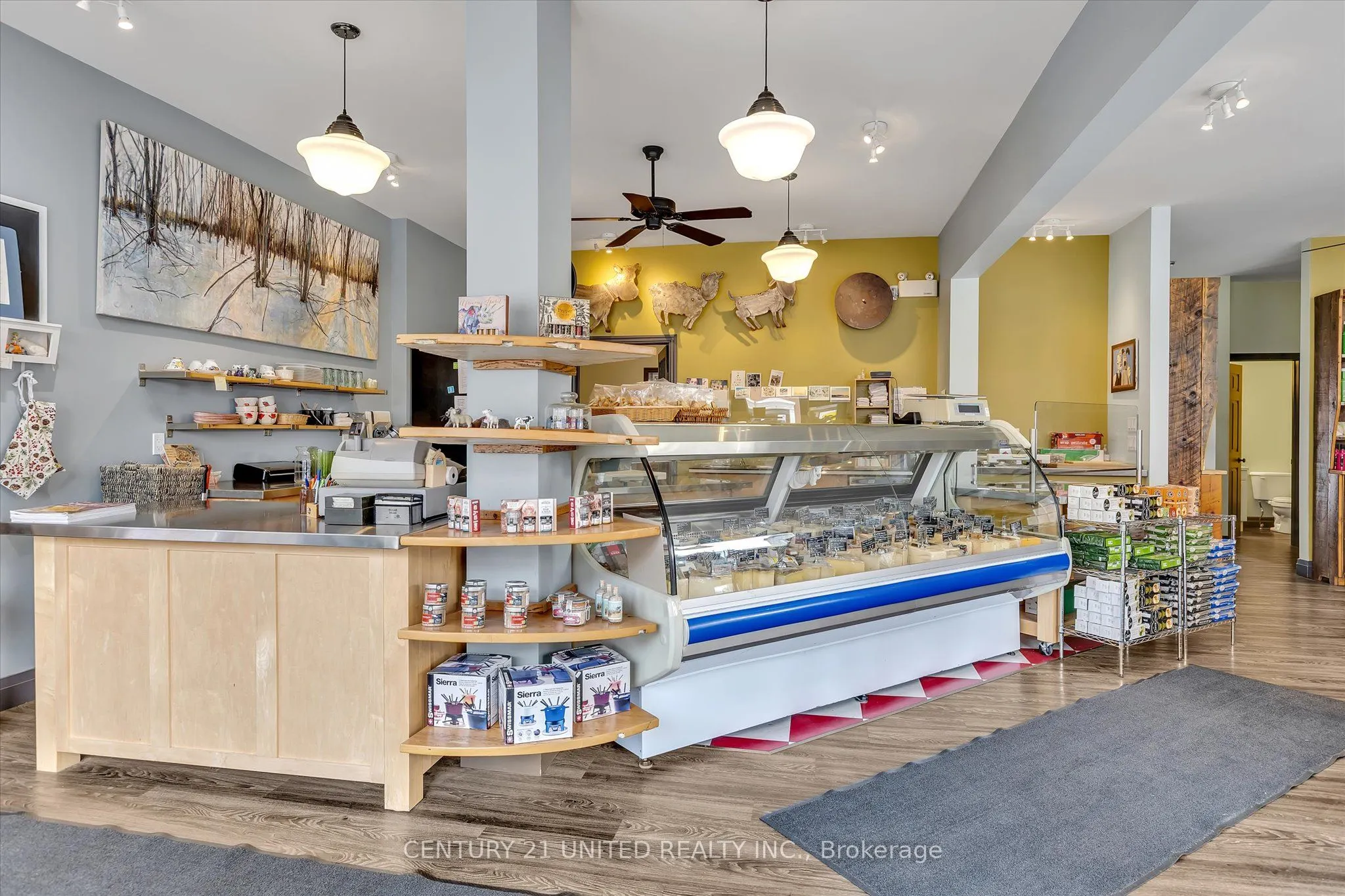 330-334 Charlotte Street W