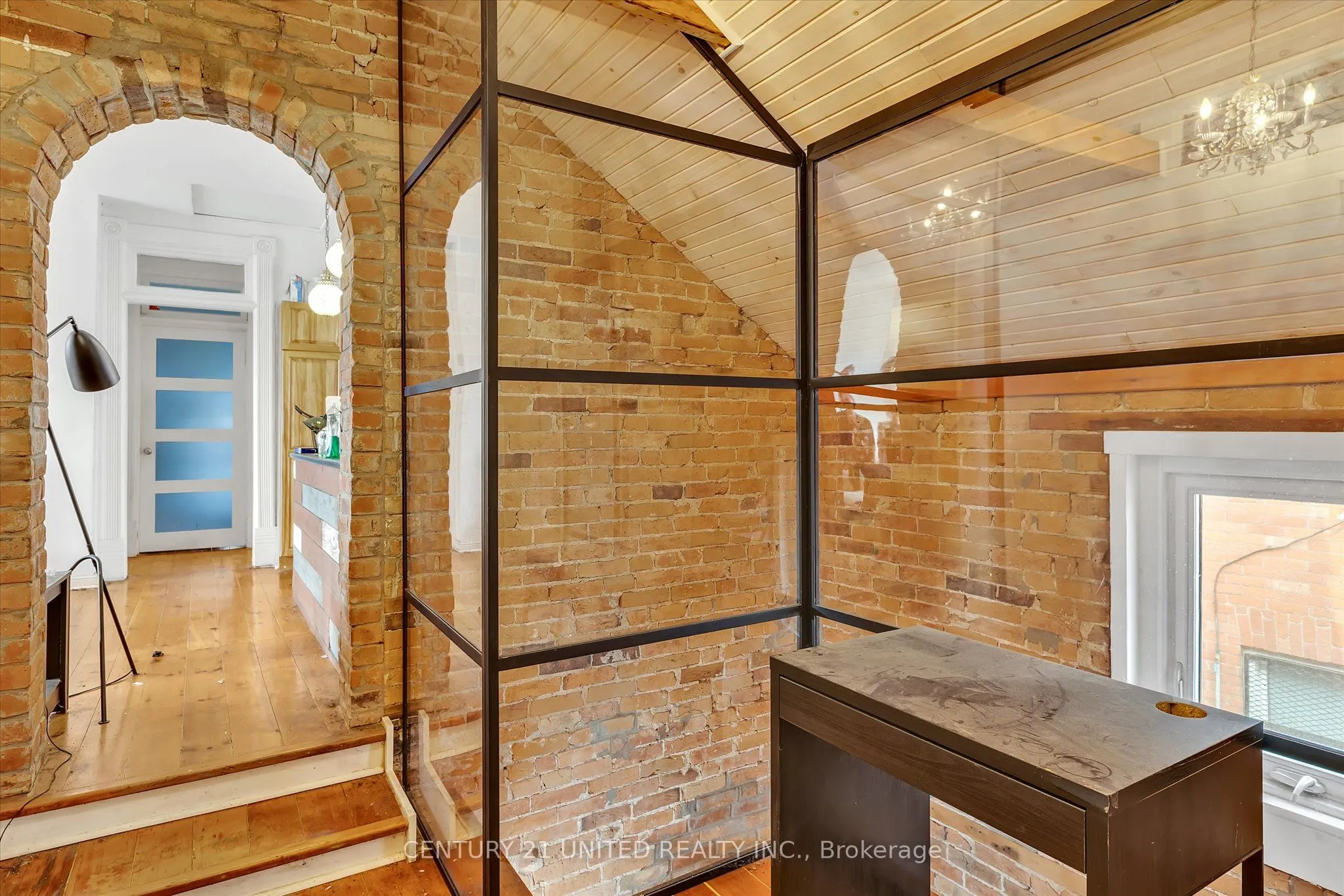 330-334 Charlotte Street W