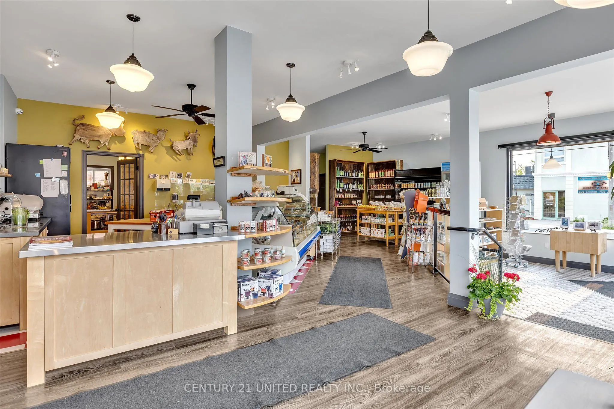 330-334 Charlotte Street W