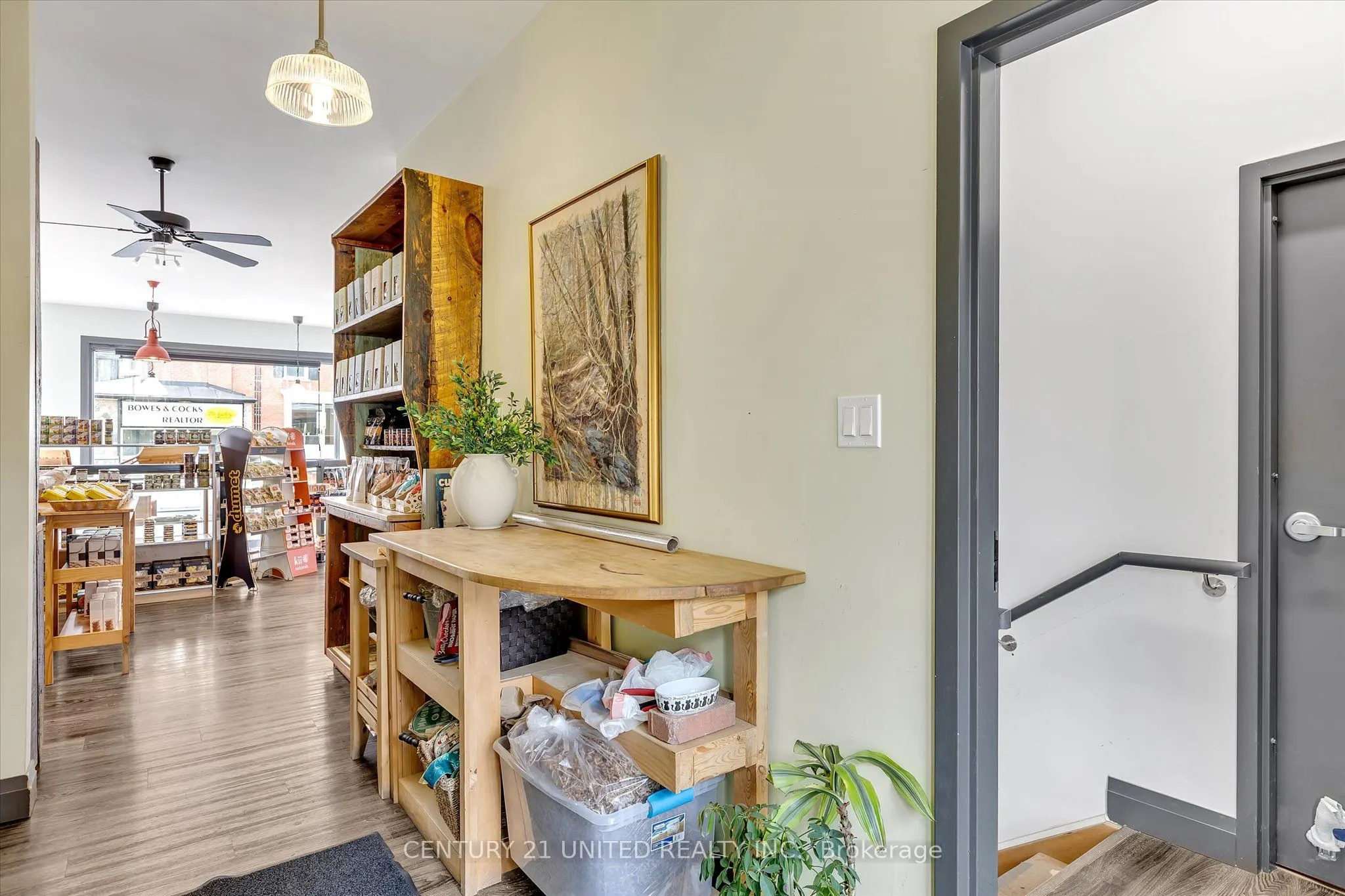 330-334 Charlotte Street W