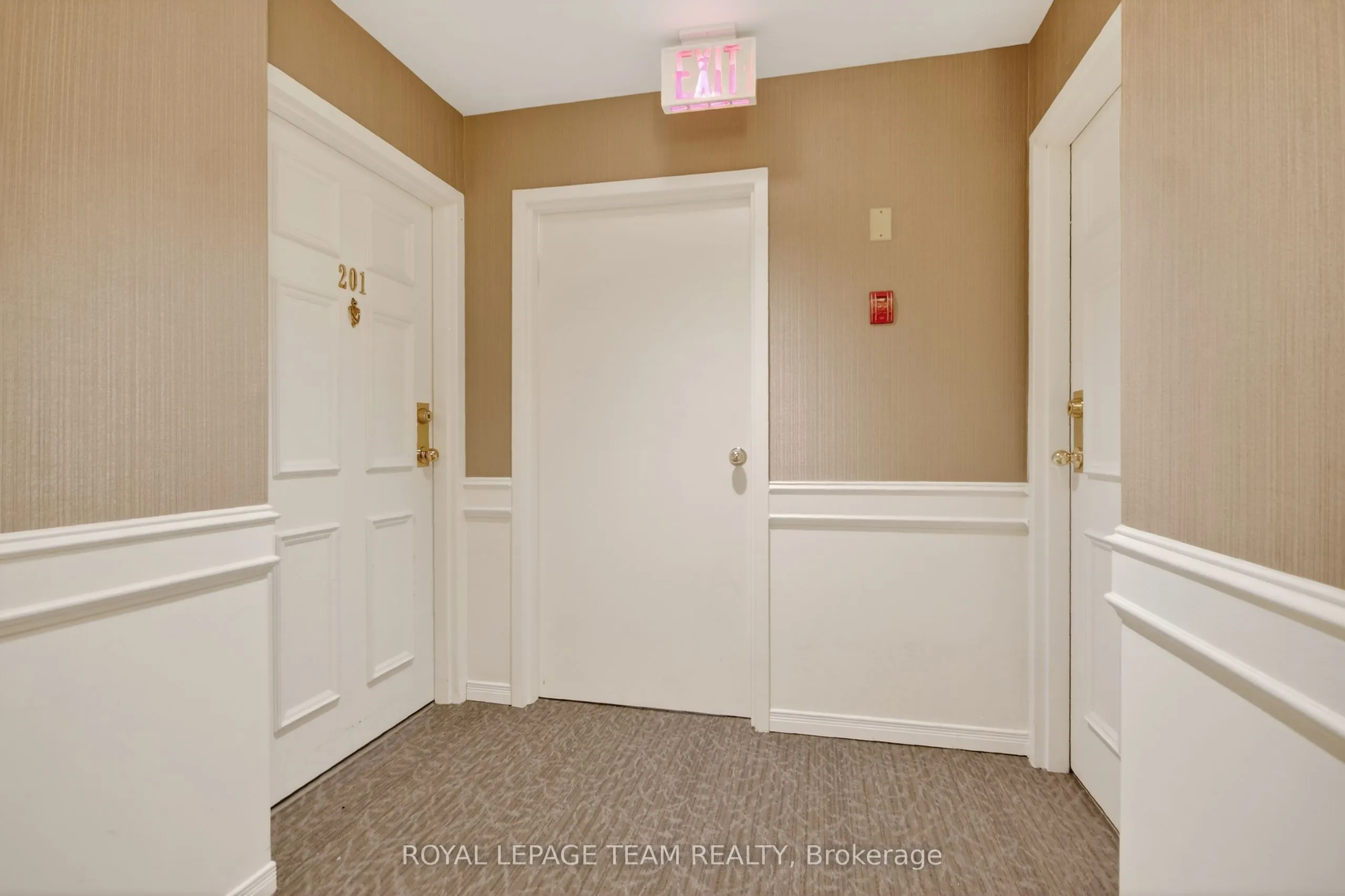 40 Pearl Street #201