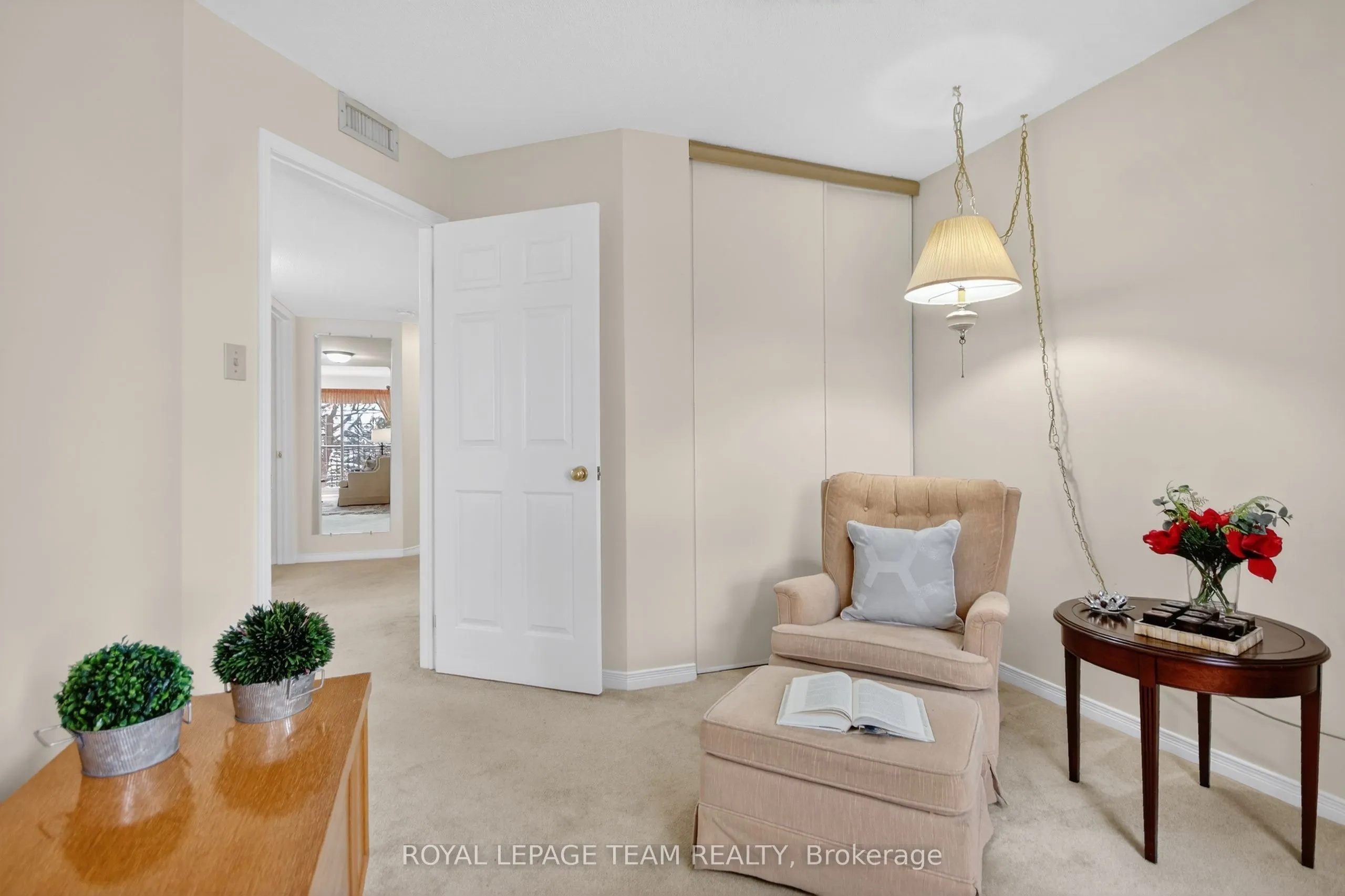 40 Pearl Street #201