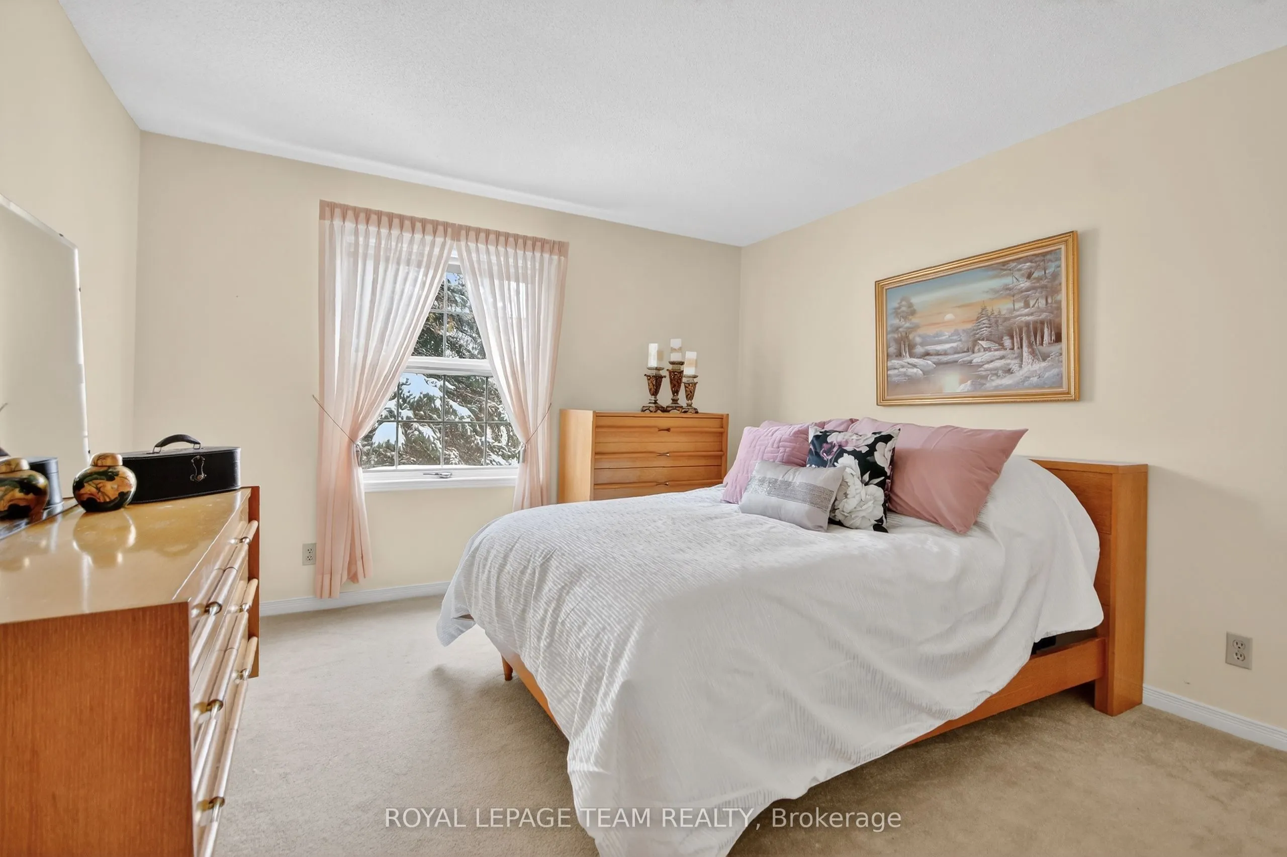 40 Pearl Street #201