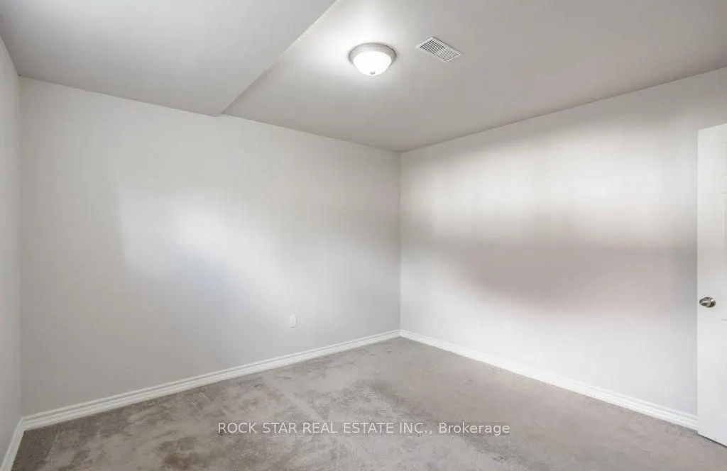 271 Carson Drive #Lower
