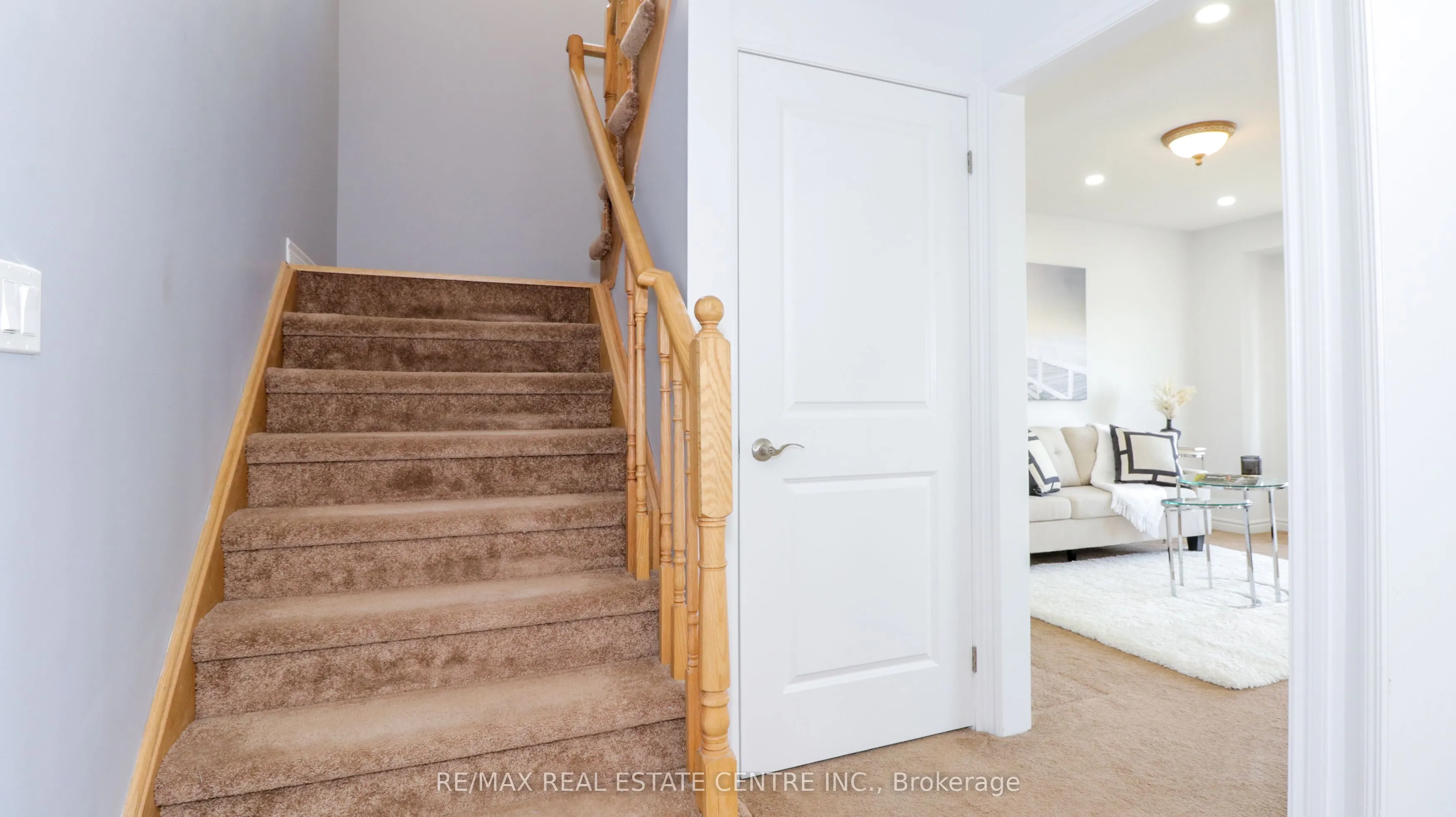 67 Todd Crescent