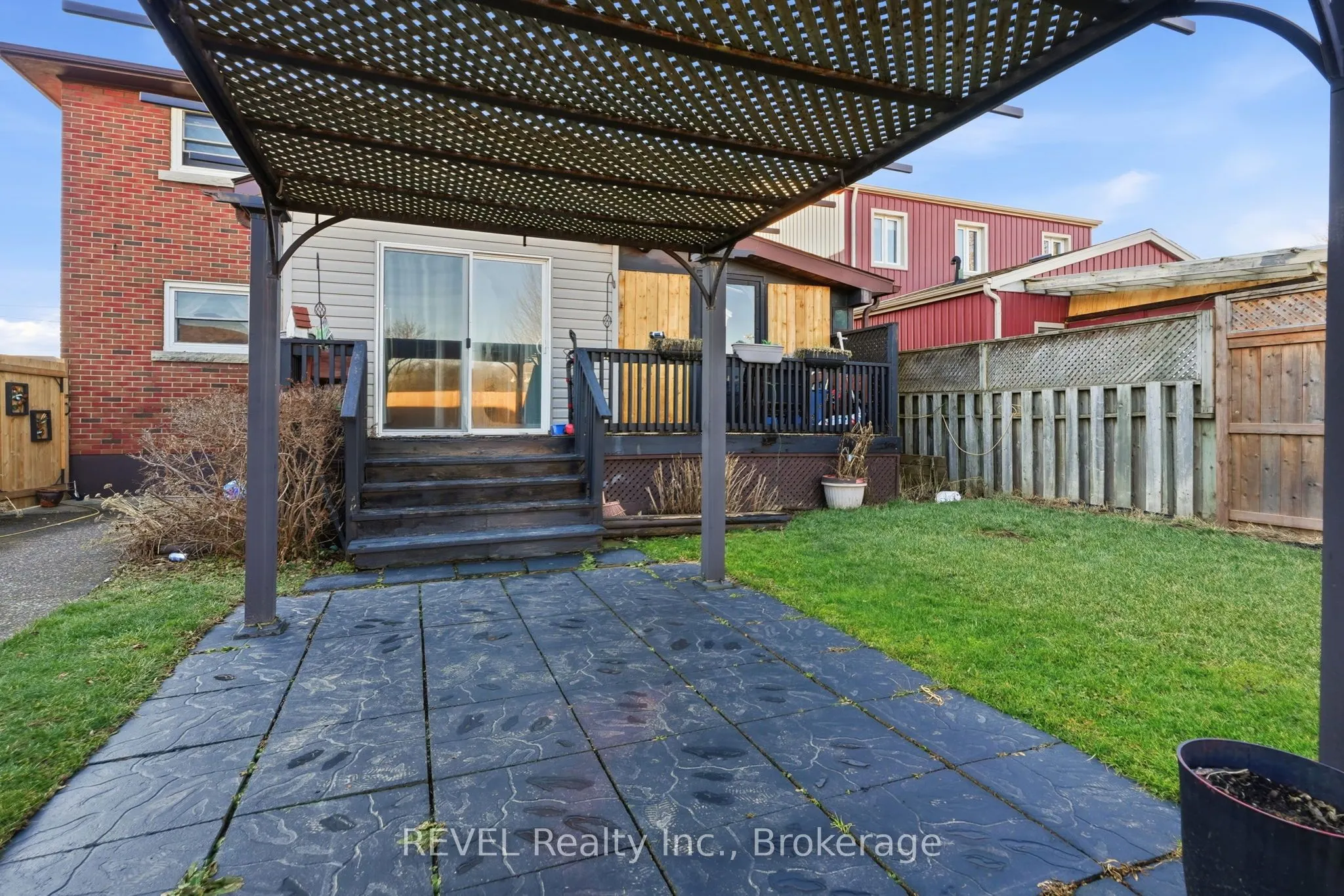 137 Wellington Street