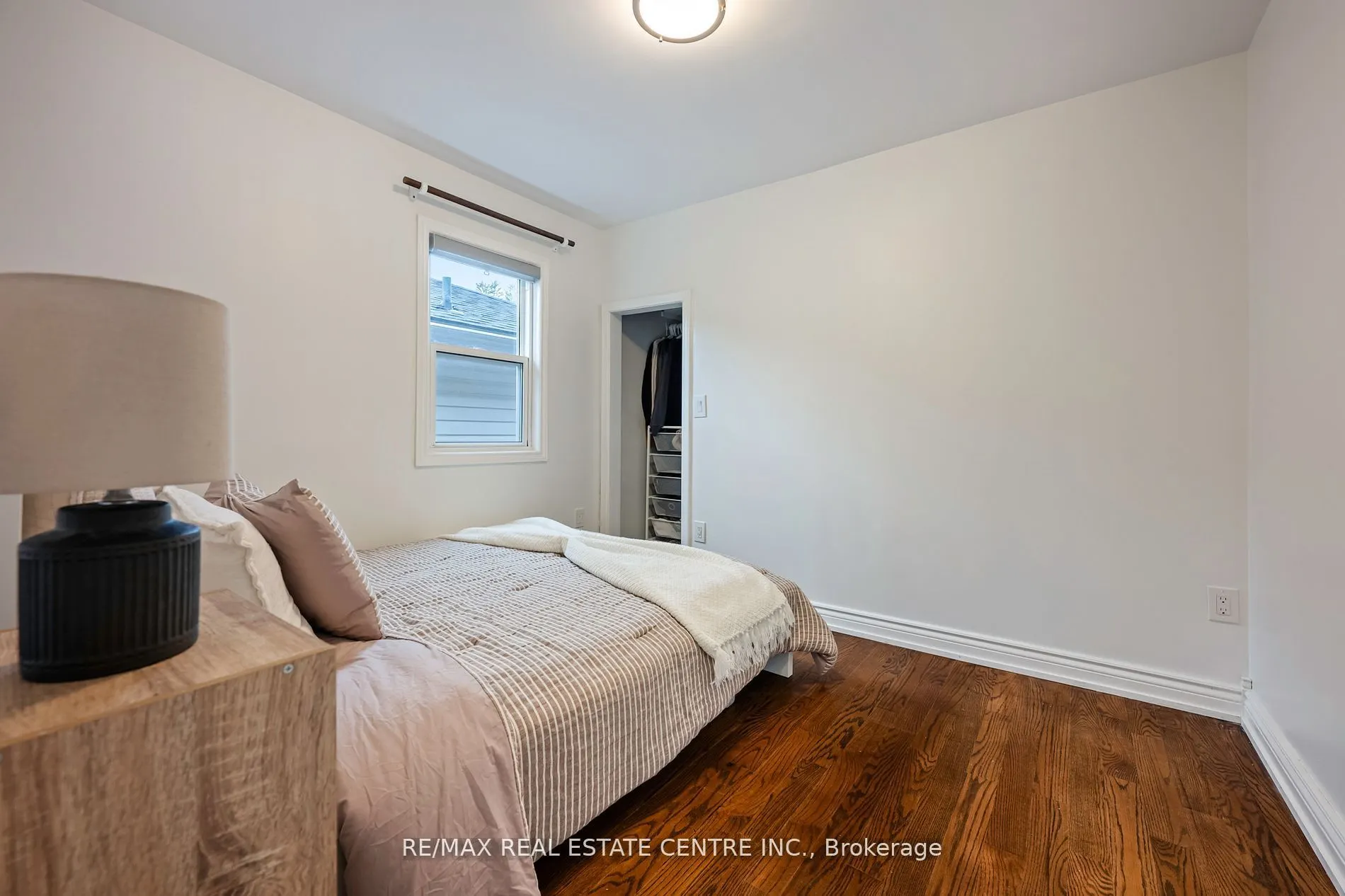 121 Proton Street N
