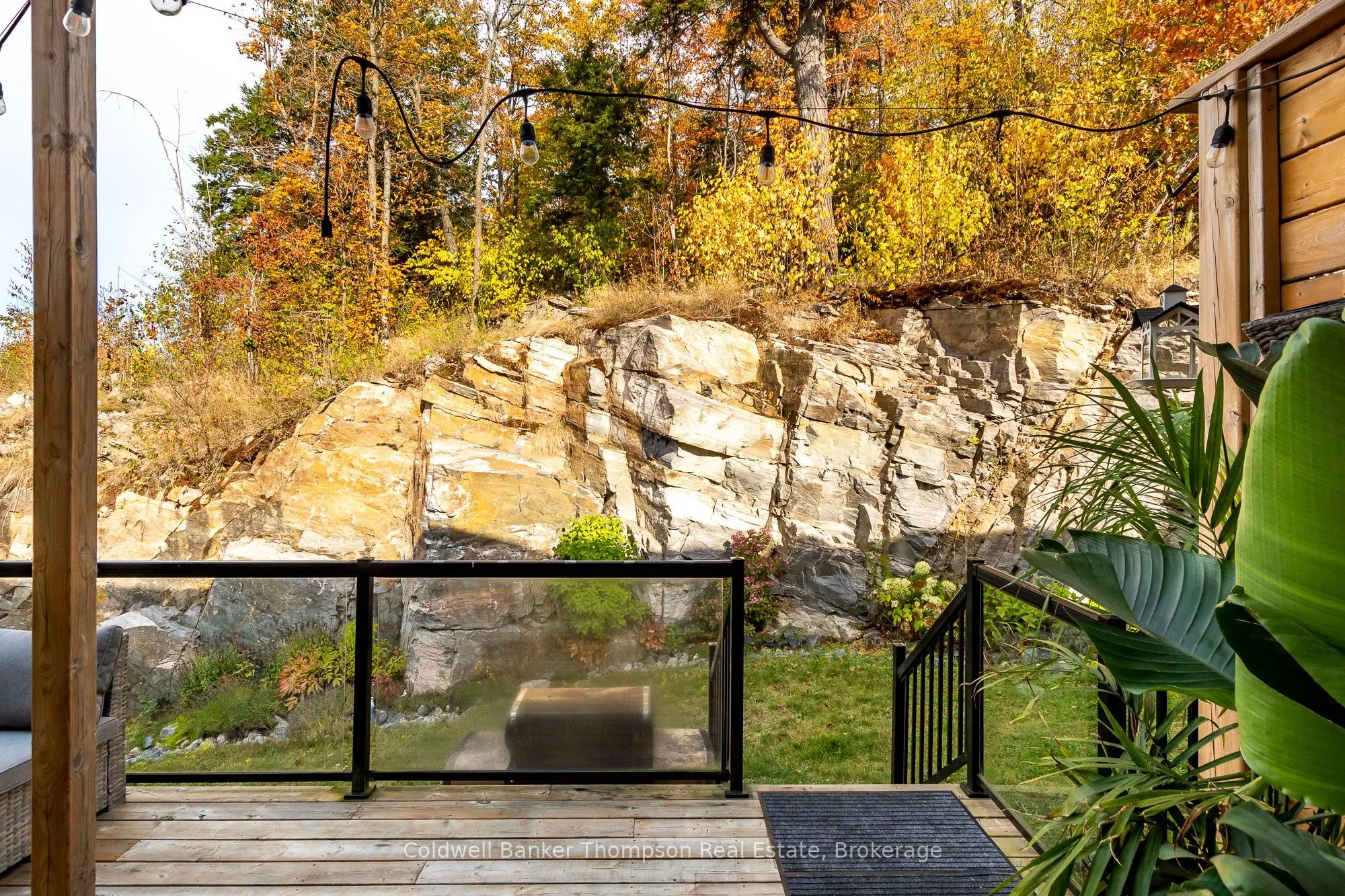 11 Cascade Lane