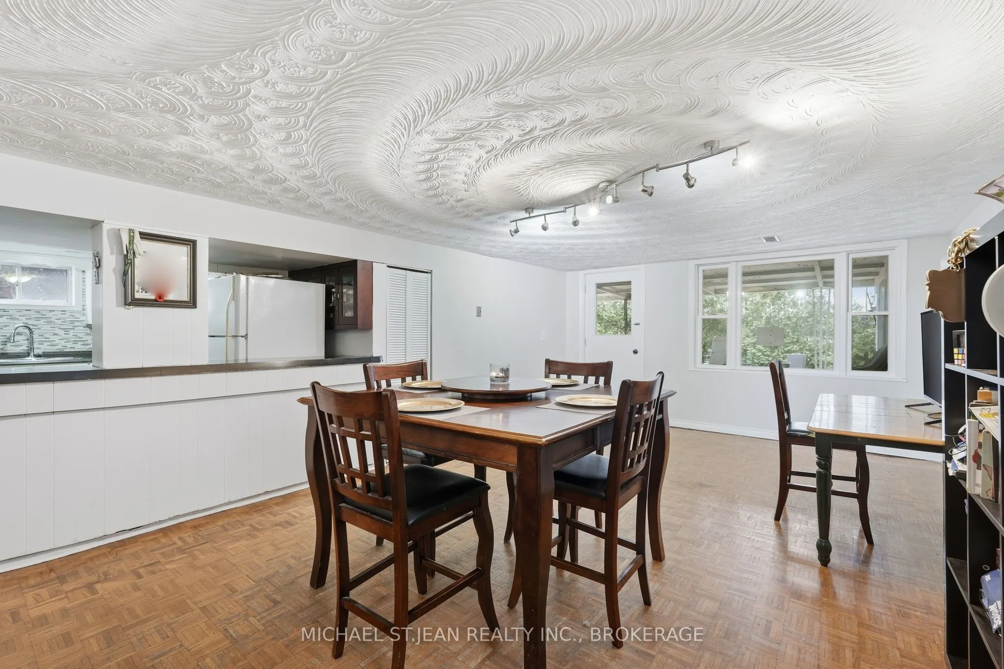 20 Nelligan Place