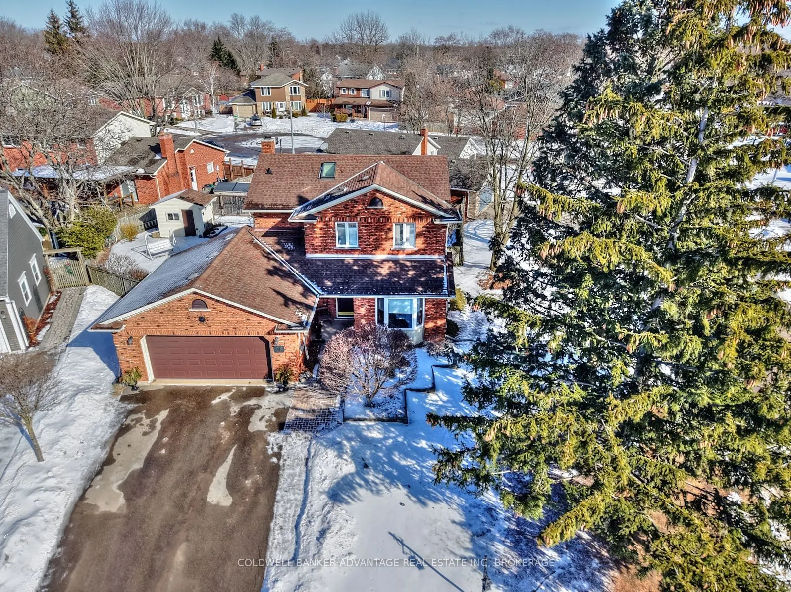 28 Dixon Crescent