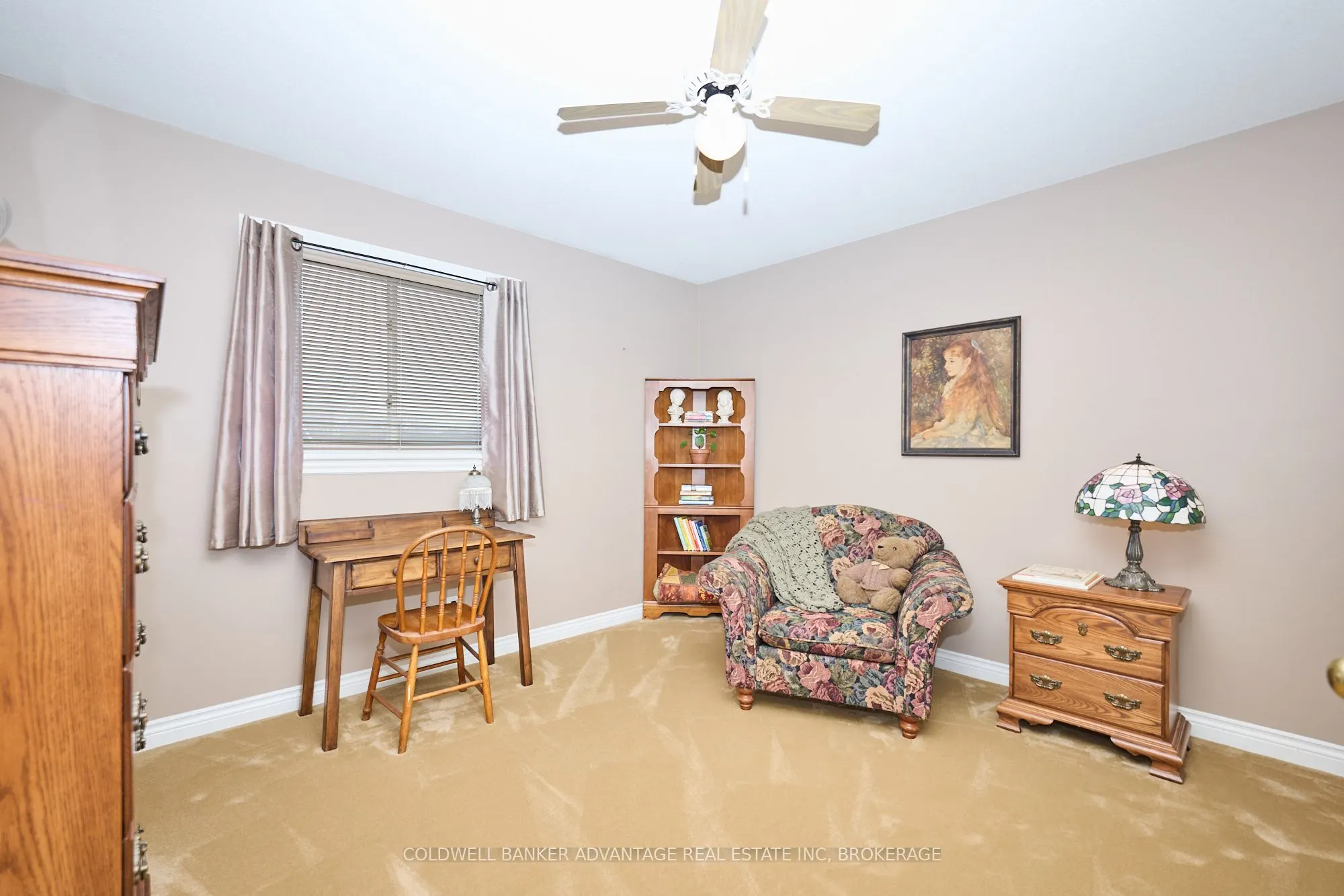 28 Dixon Crescent