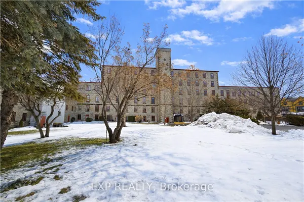 1 Rosamond Street E #503