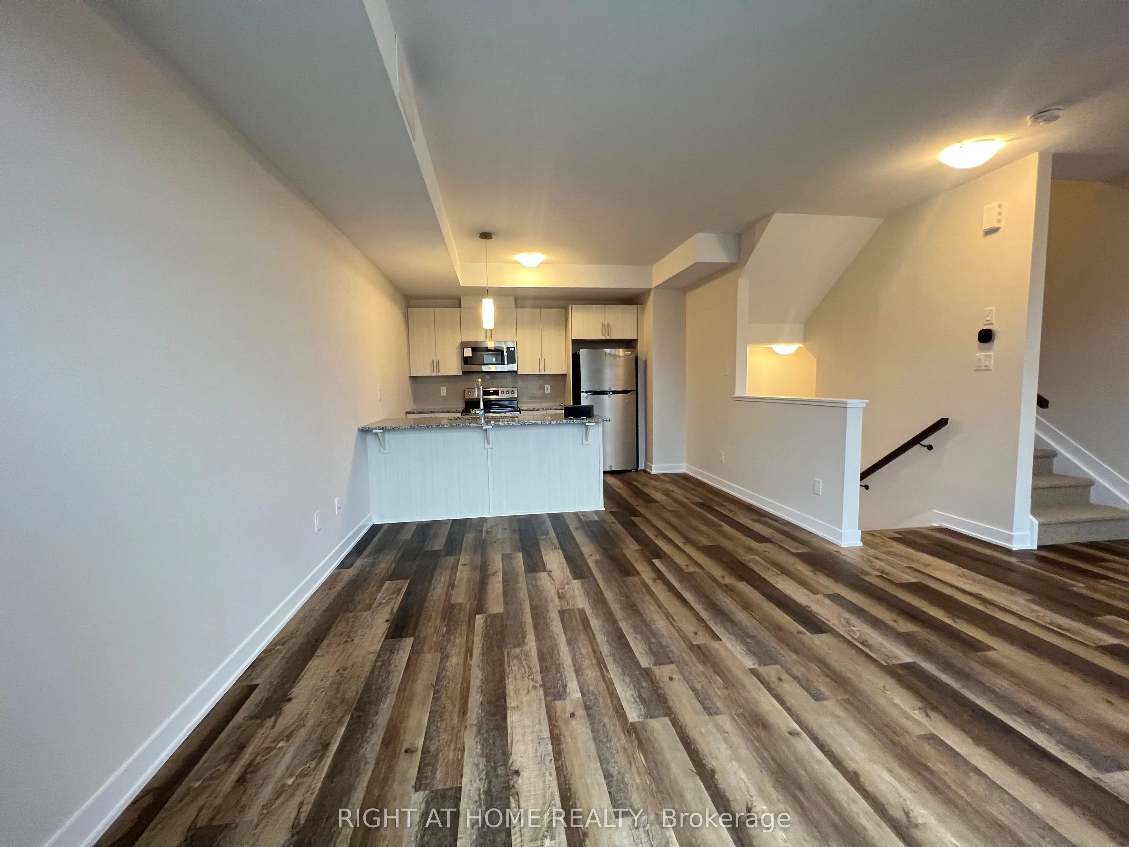 204 Tussock Private
