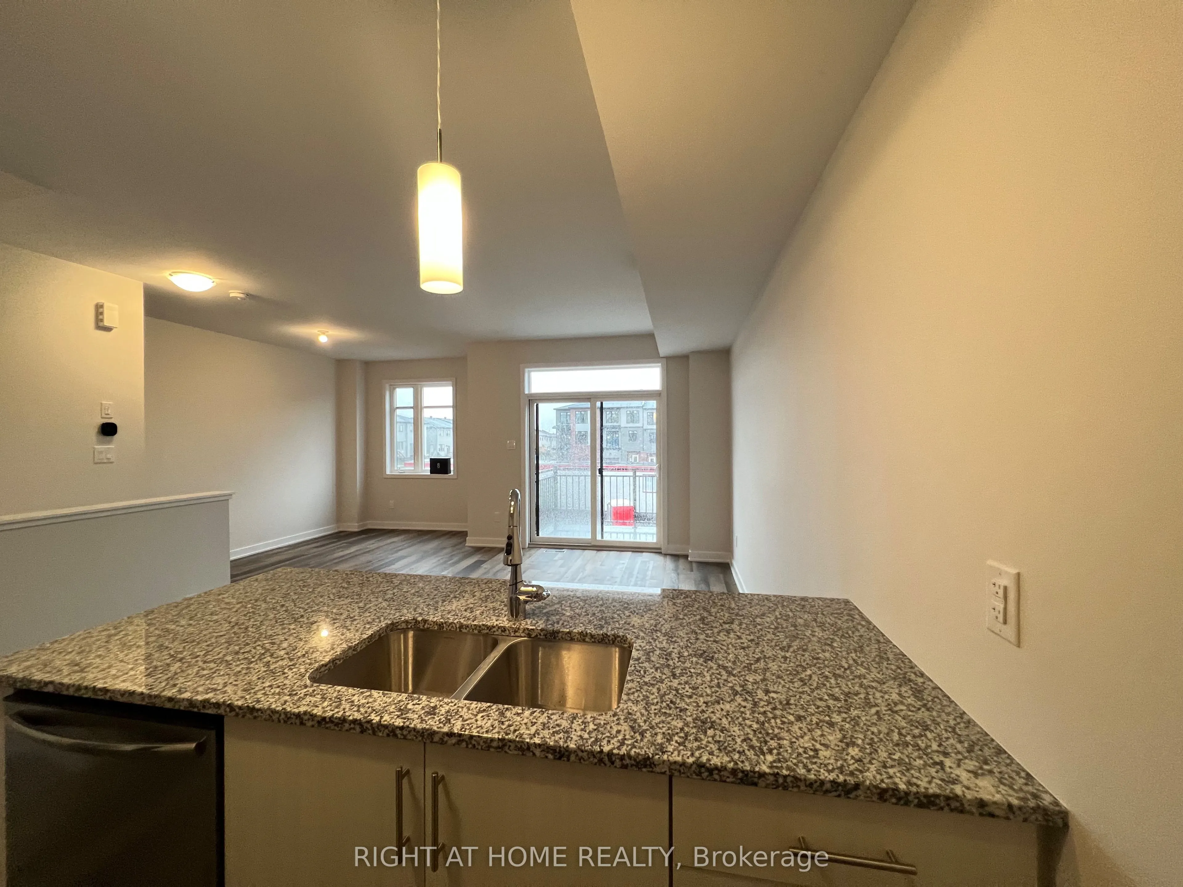 204 Tussock Private